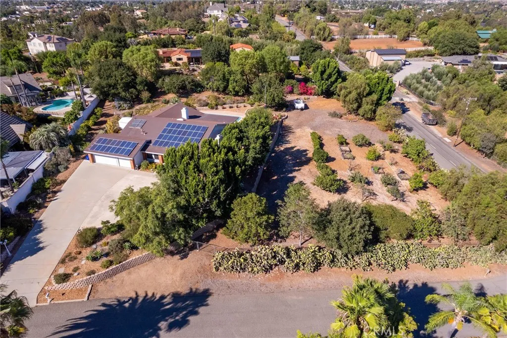 520 Woodland Hills Drive