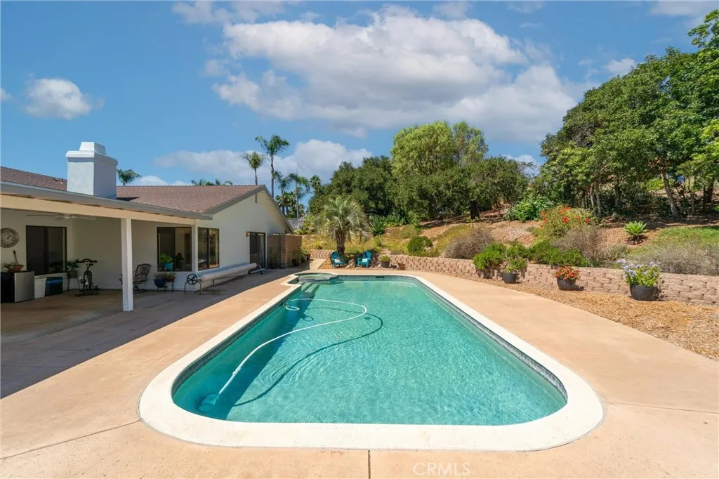 520 Woodland Hills Drive