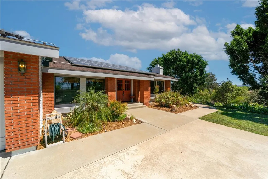 520 Woodland Hills Drive