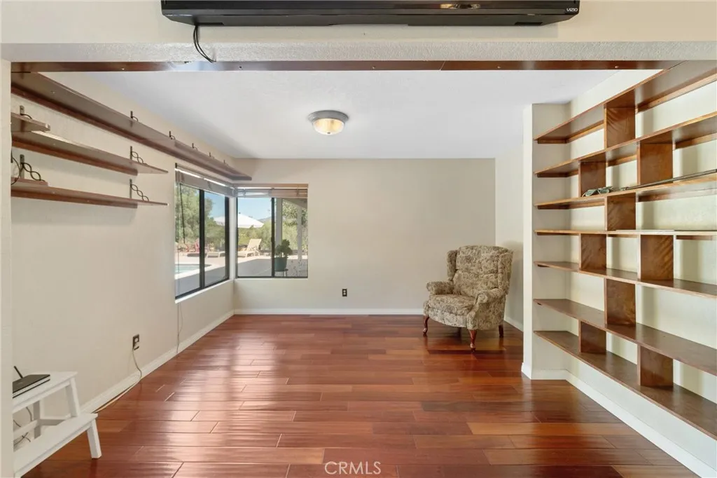 520 Woodland Hills Drive