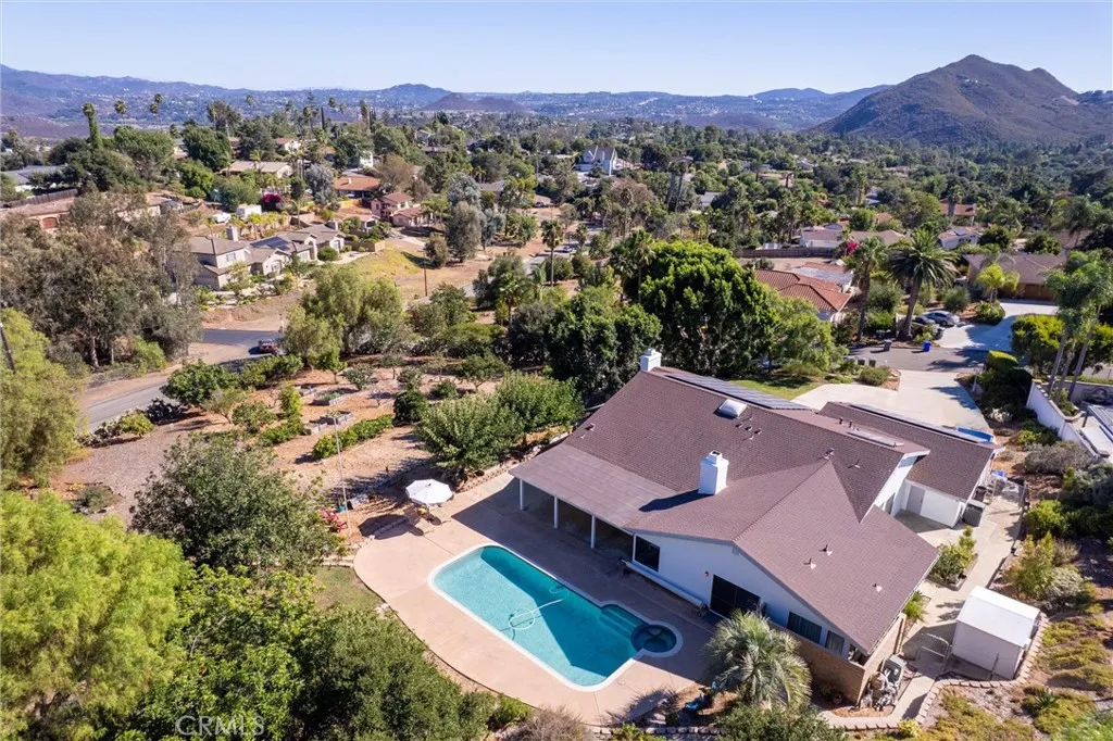 520 Woodland Hills Drive