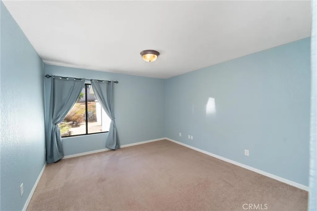 520 Woodland Hills Drive