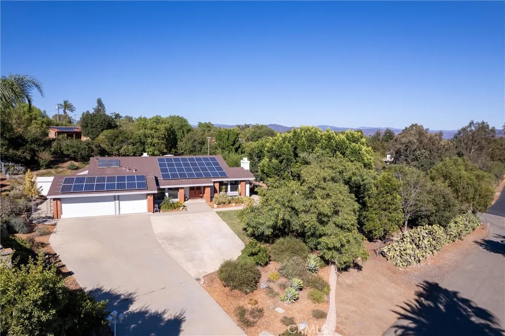 520 Woodland Hills Drive