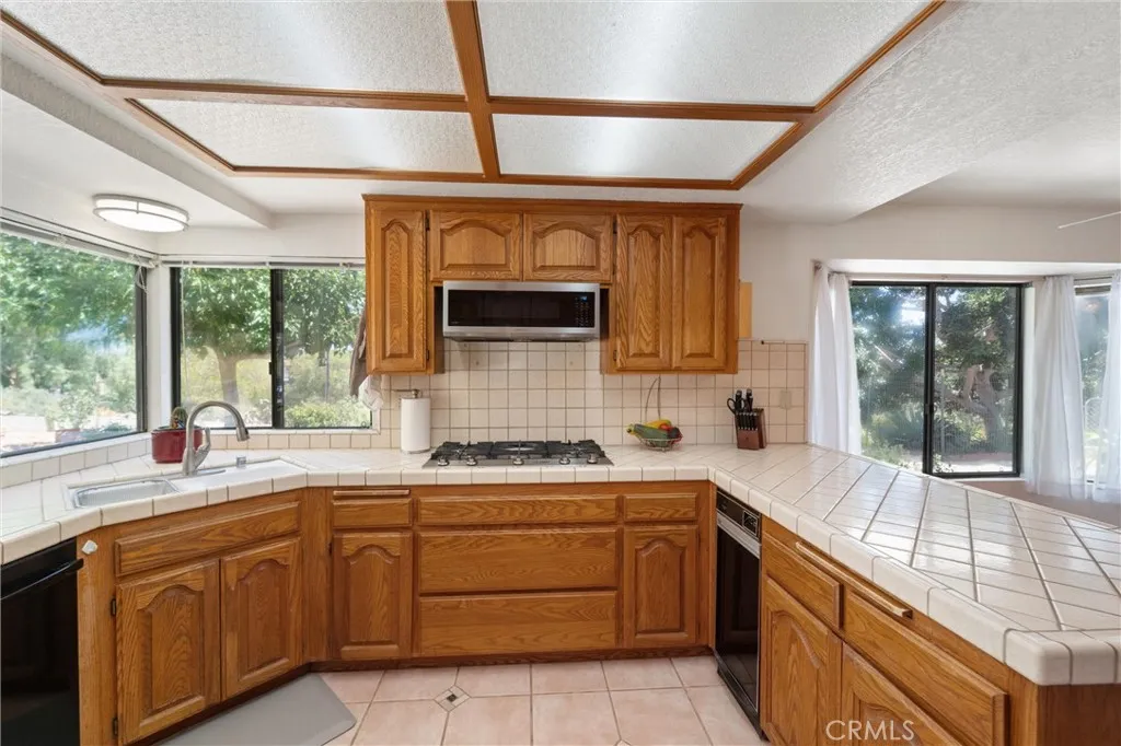 520 Woodland Hills Drive