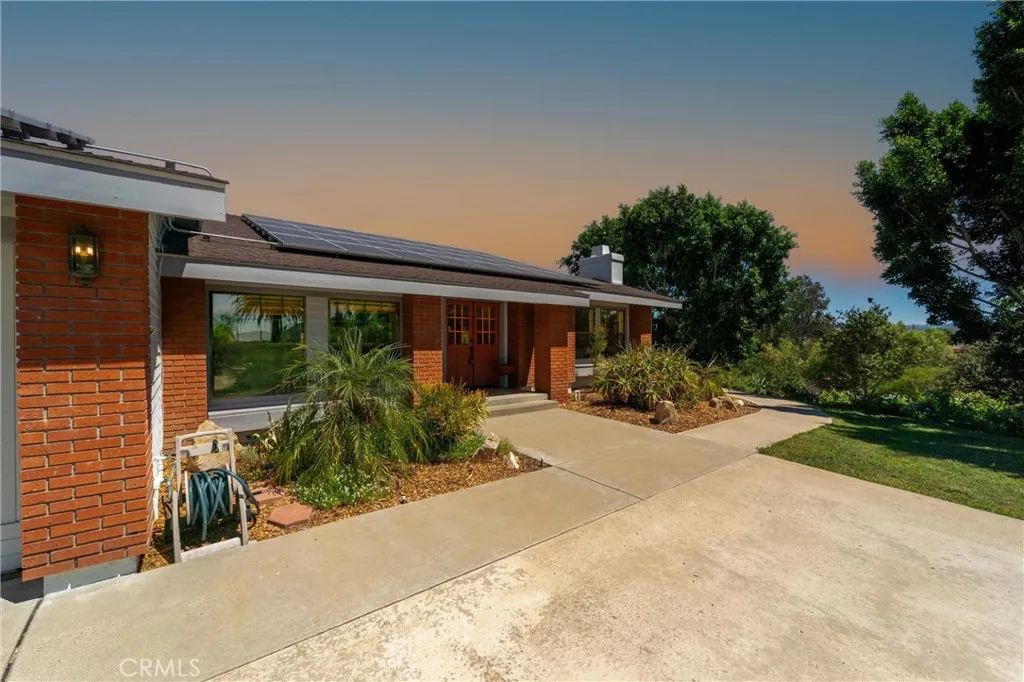 520 Woodland Hills Drive