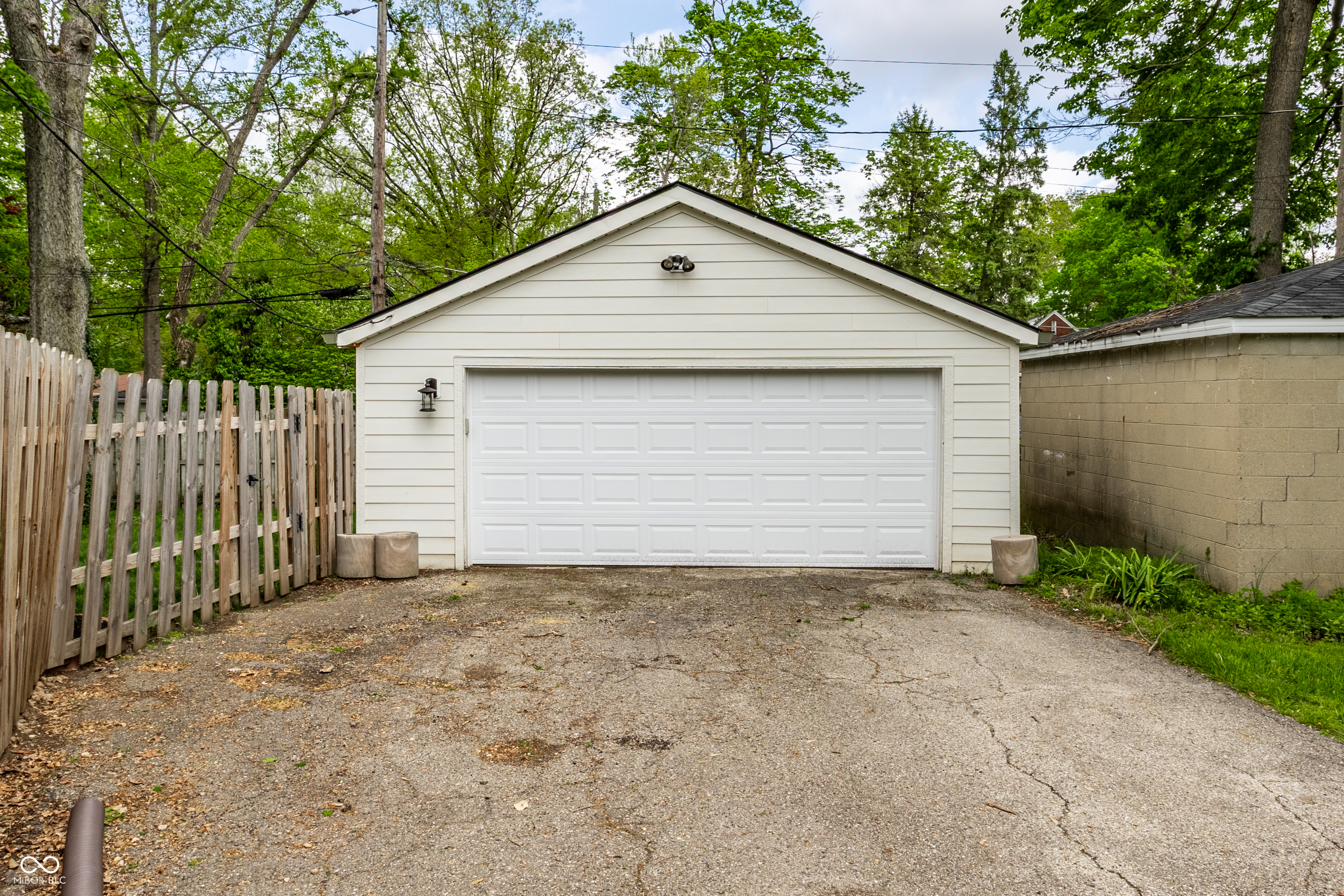1240 E 56th Street