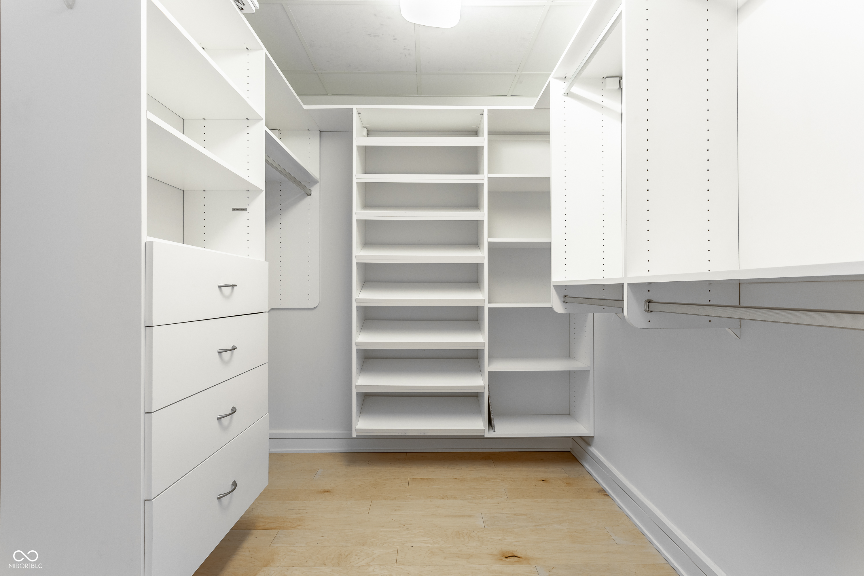 429 N Pennsylvania Street Unit: UNIT 603
