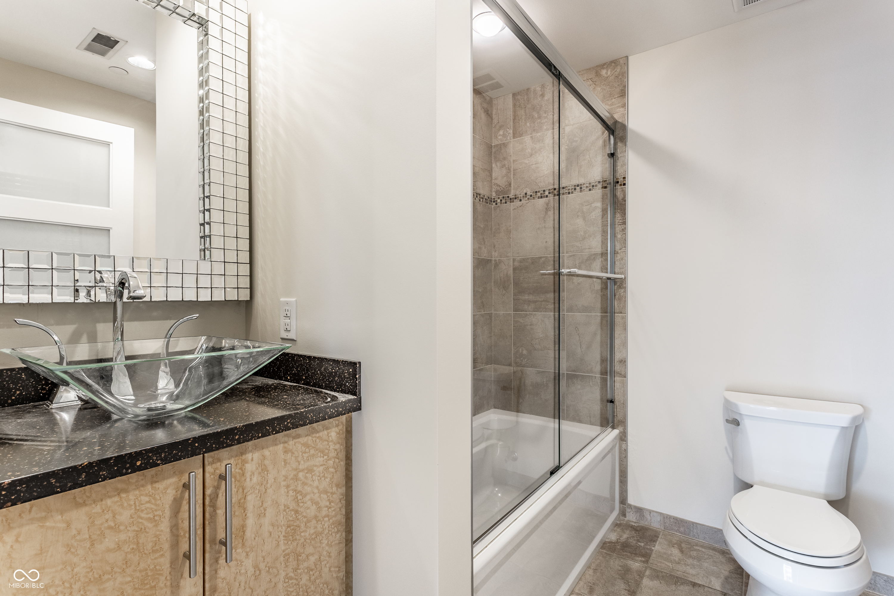 429 N Pennsylvania Unit: 603