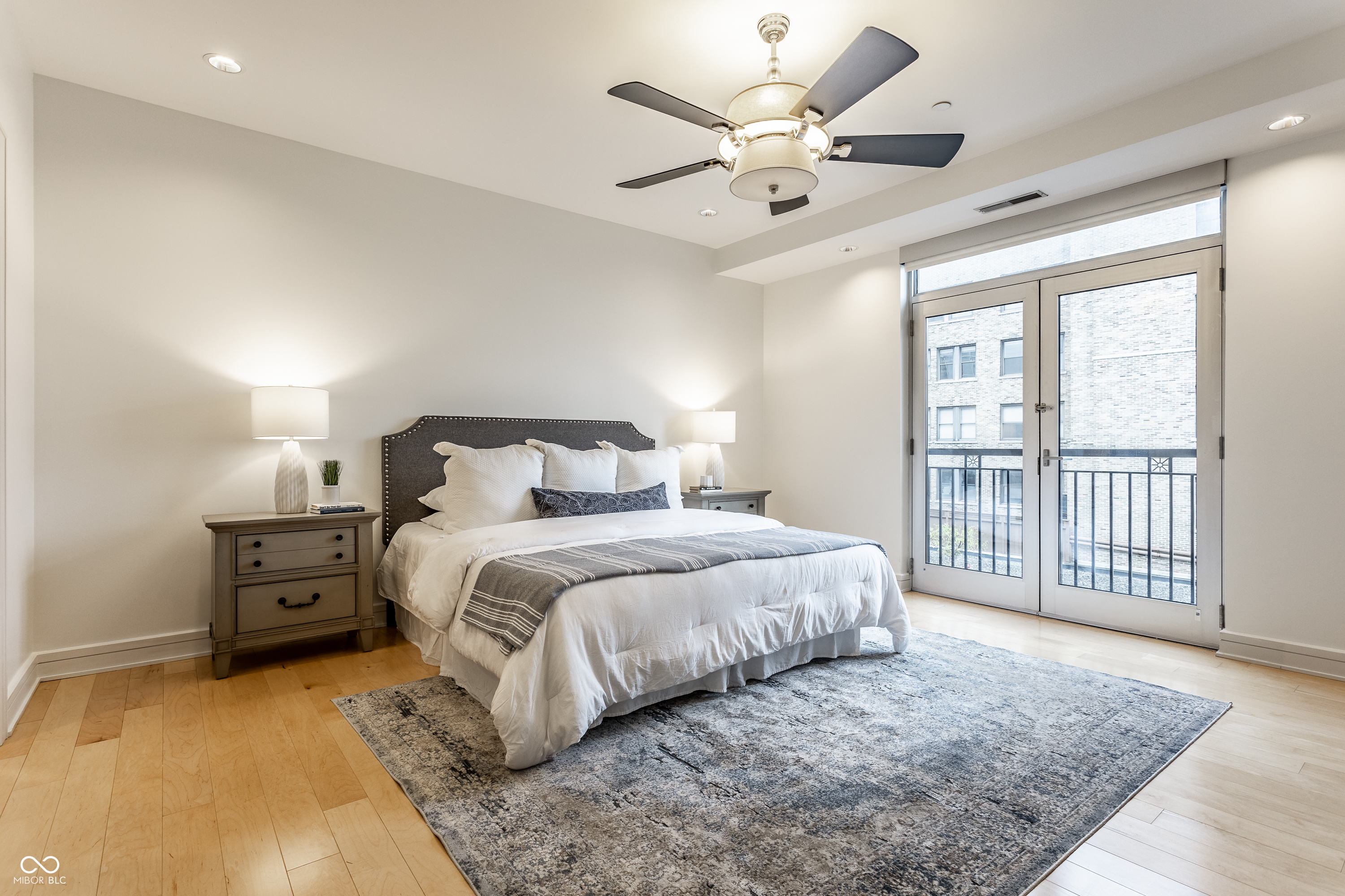 429 N Pennsylvania Unit: 603