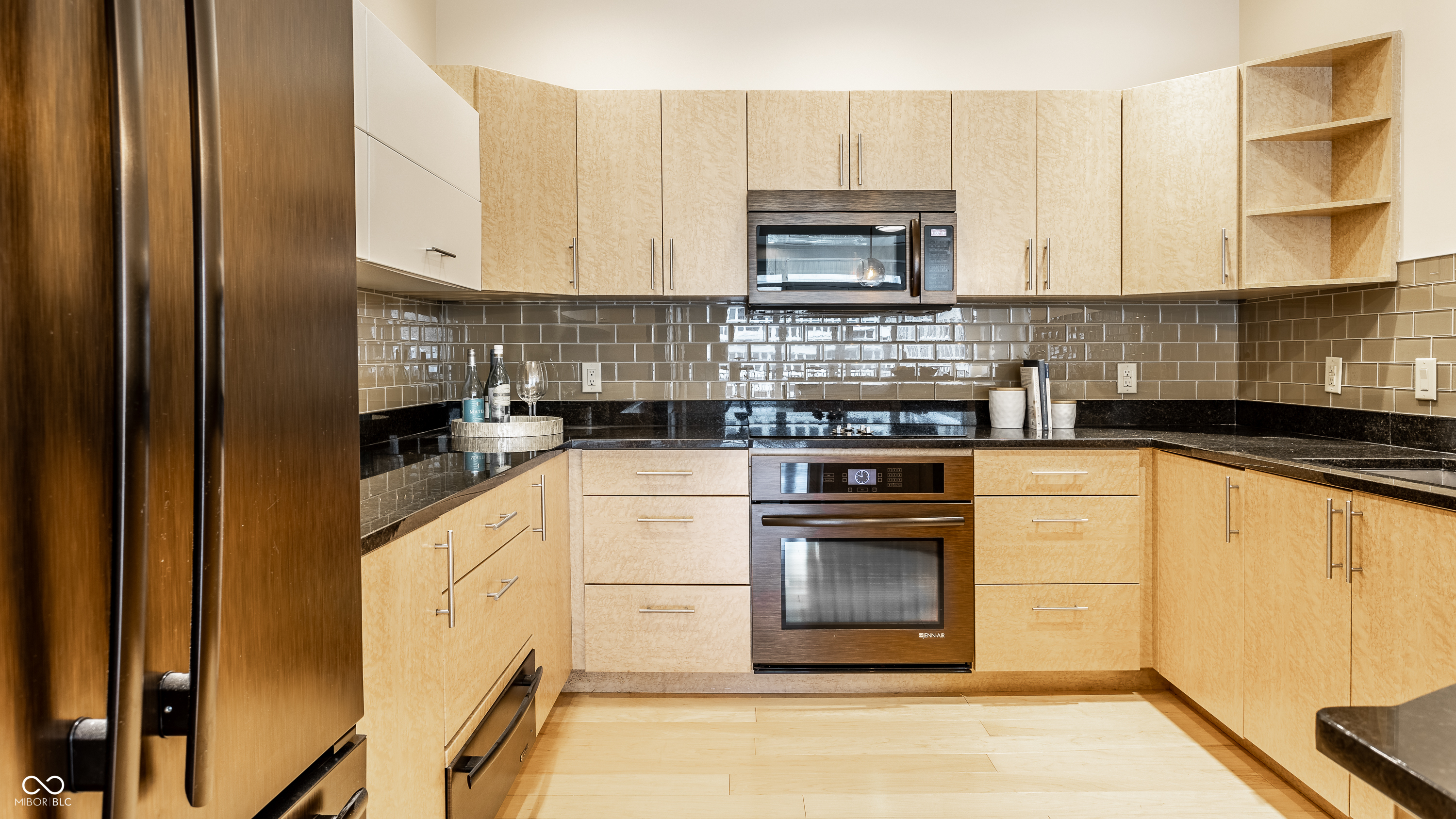 429 N Pennsylvania Unit: 603