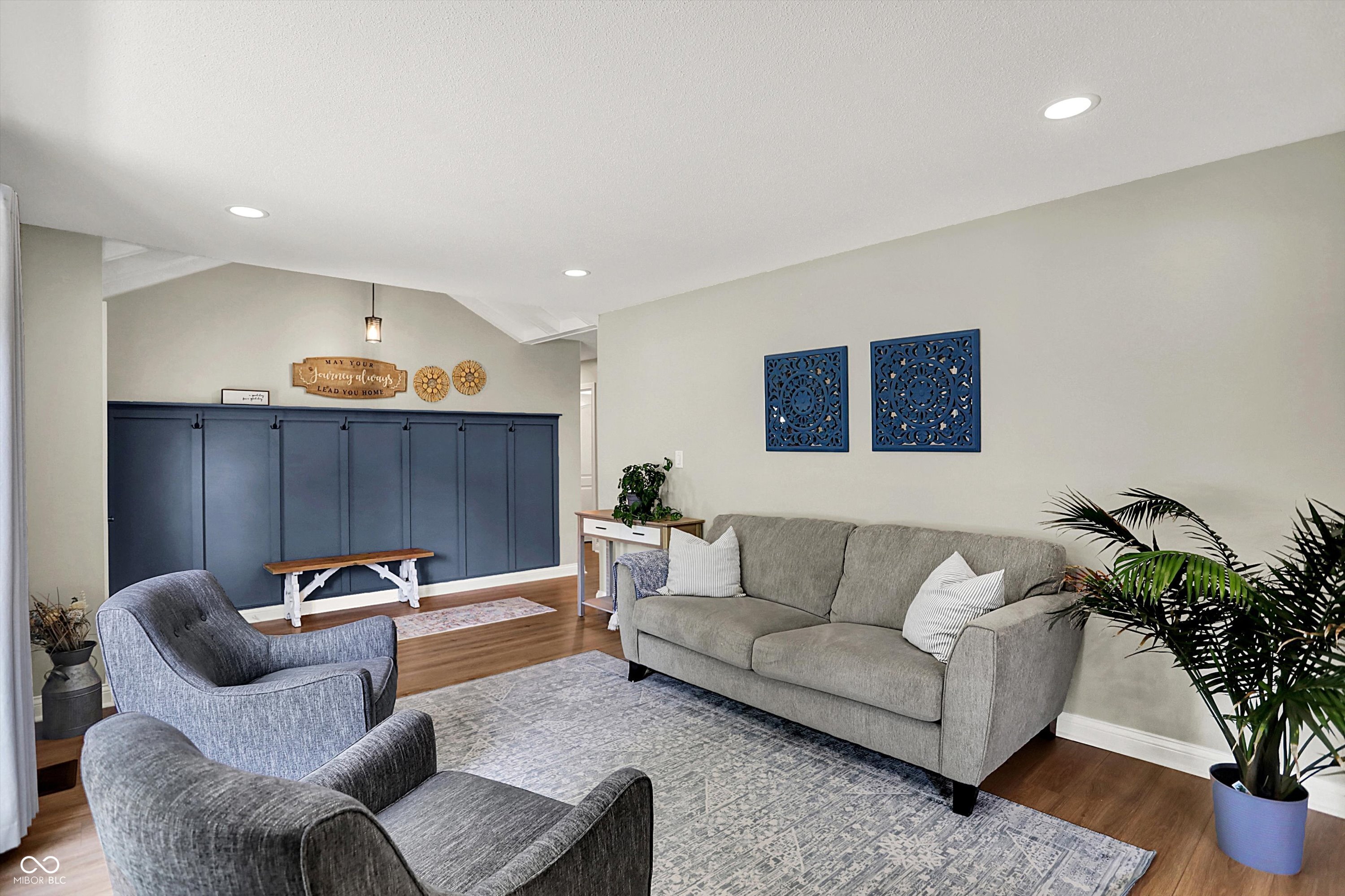 10913 Pleasantview Drive