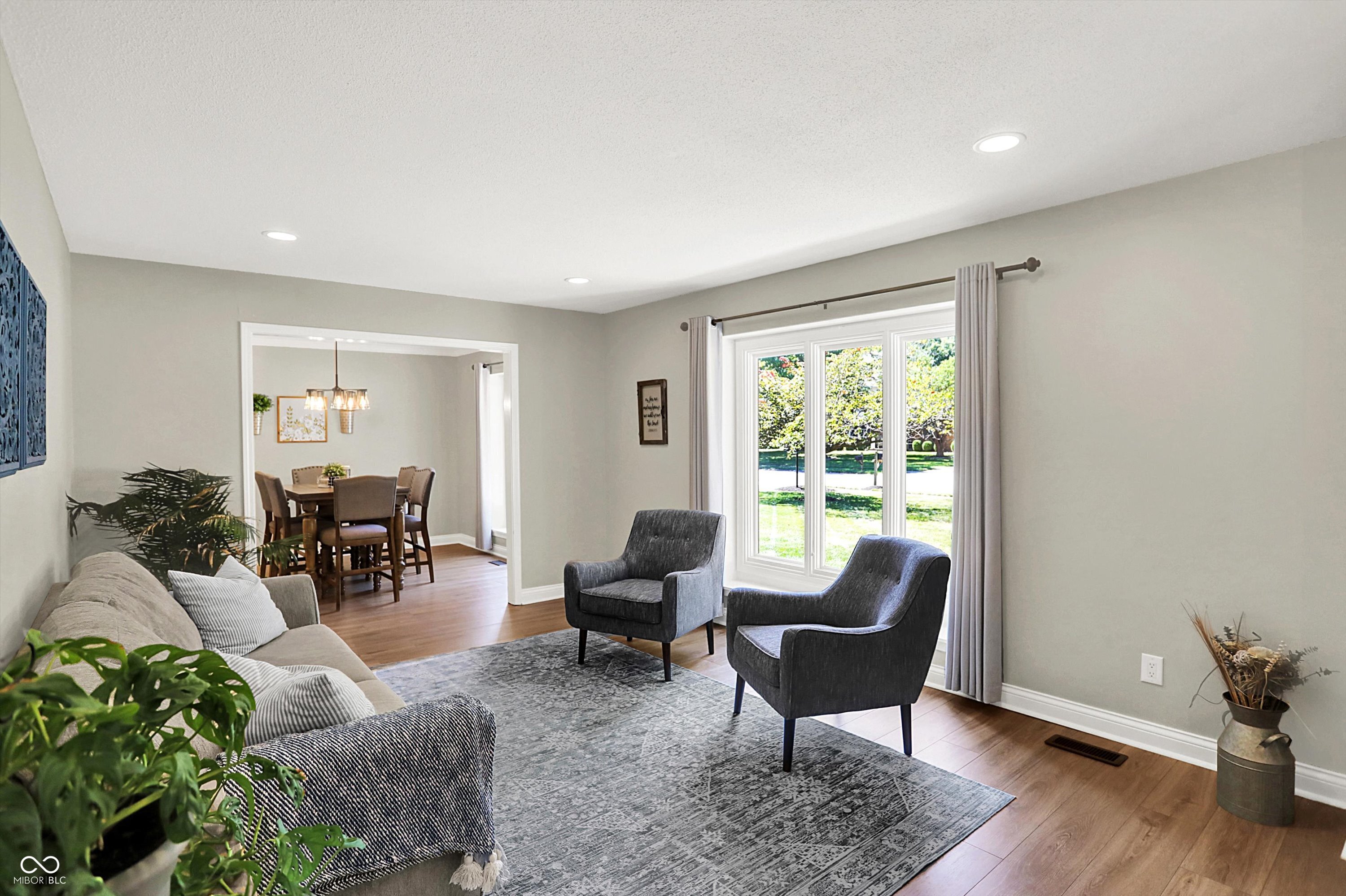 10913 Pleasantview Drive