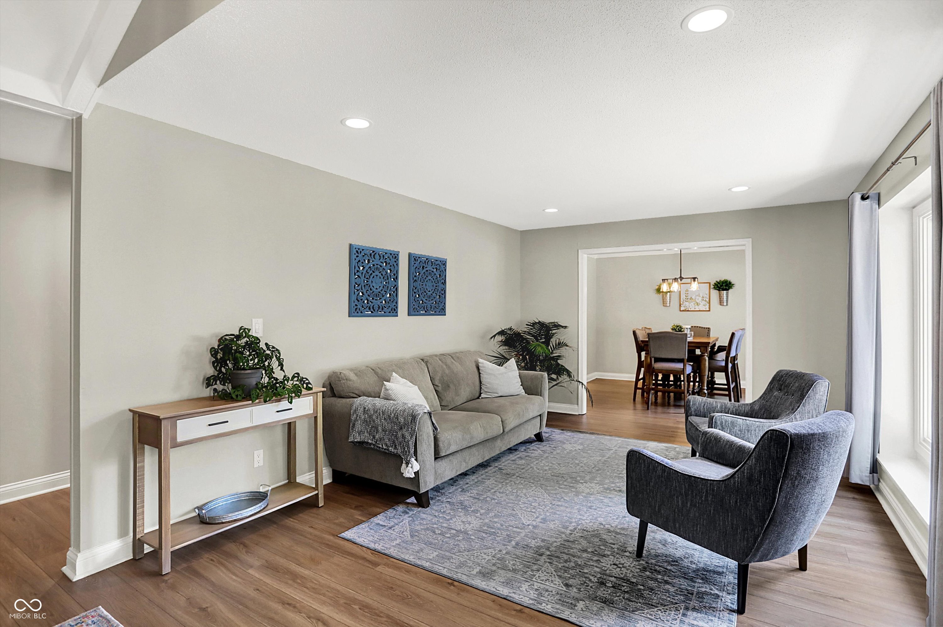 10913 Pleasantview Drive