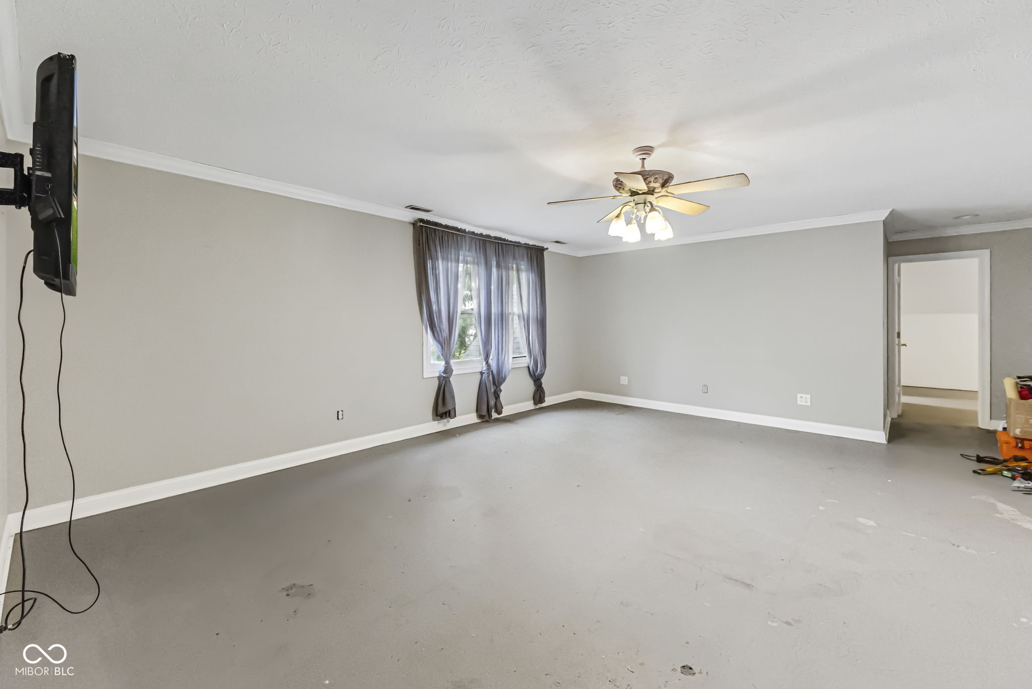 1739 W 156th Street
