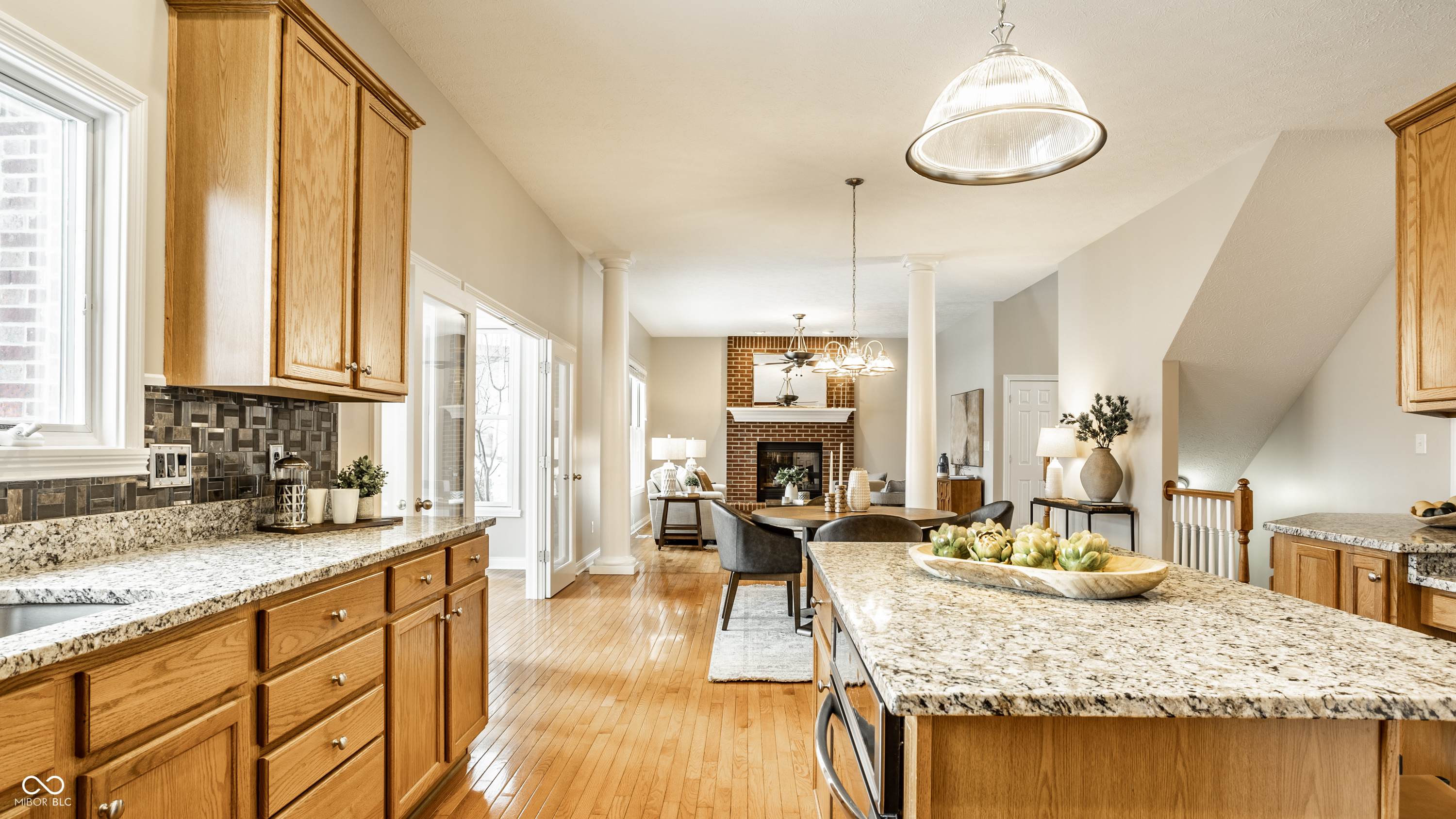 6535 Royal Oakland Place