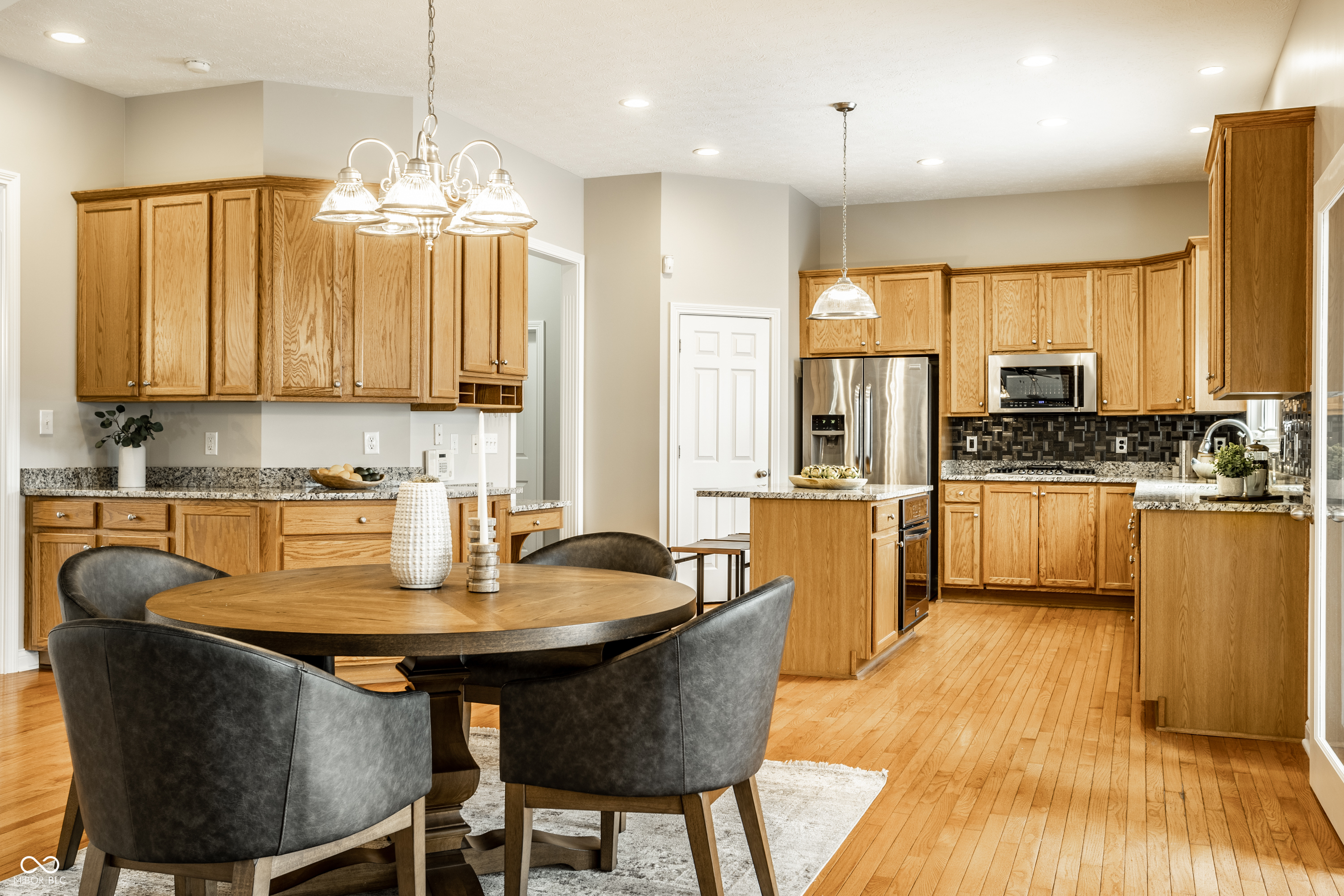 6535 Royal Oakland Place