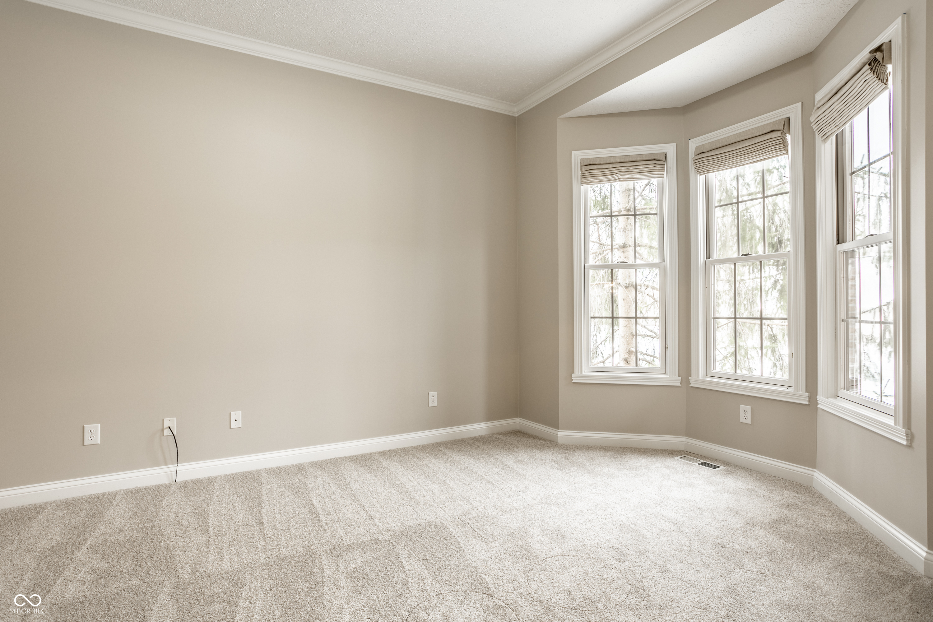 6535 Royal Oakland Place