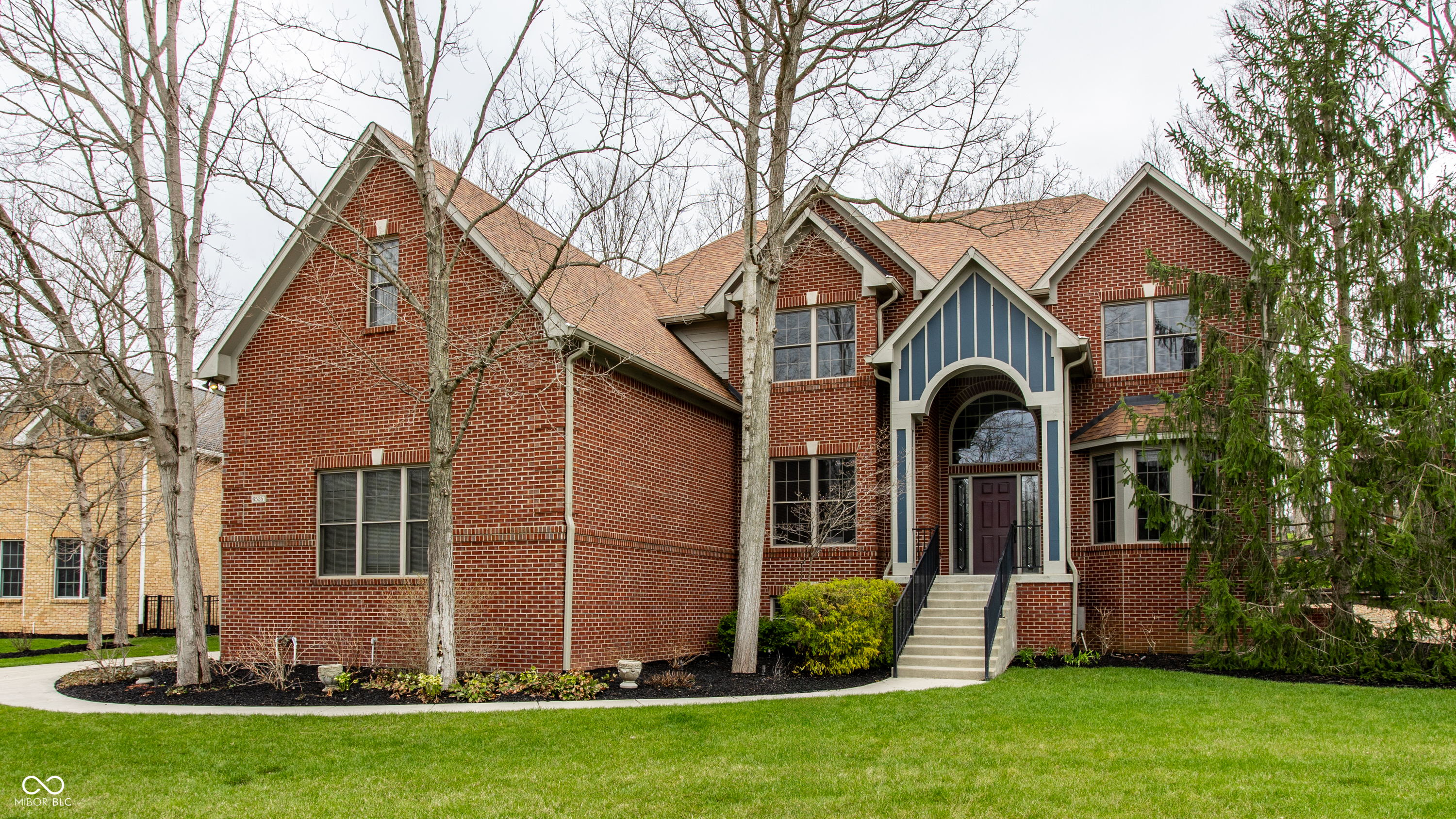 6535 Royal Oakland Place