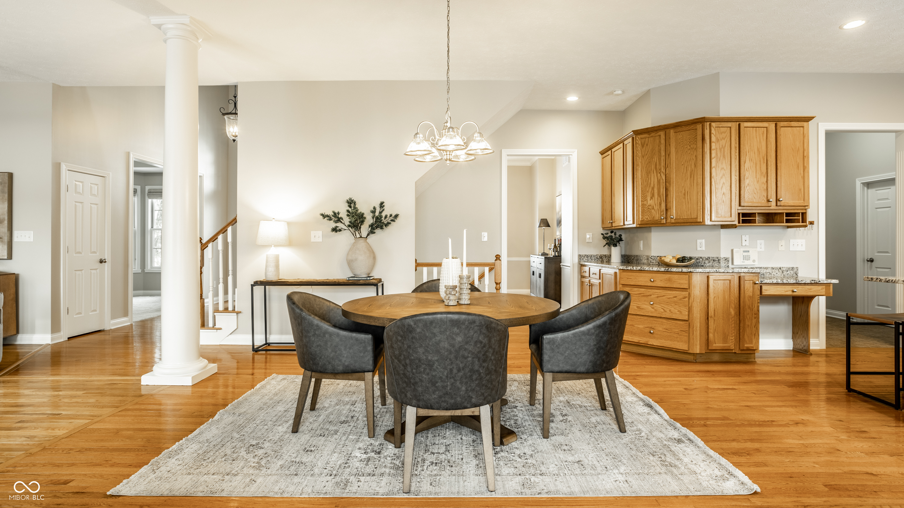 6535 Royal Oakland Place