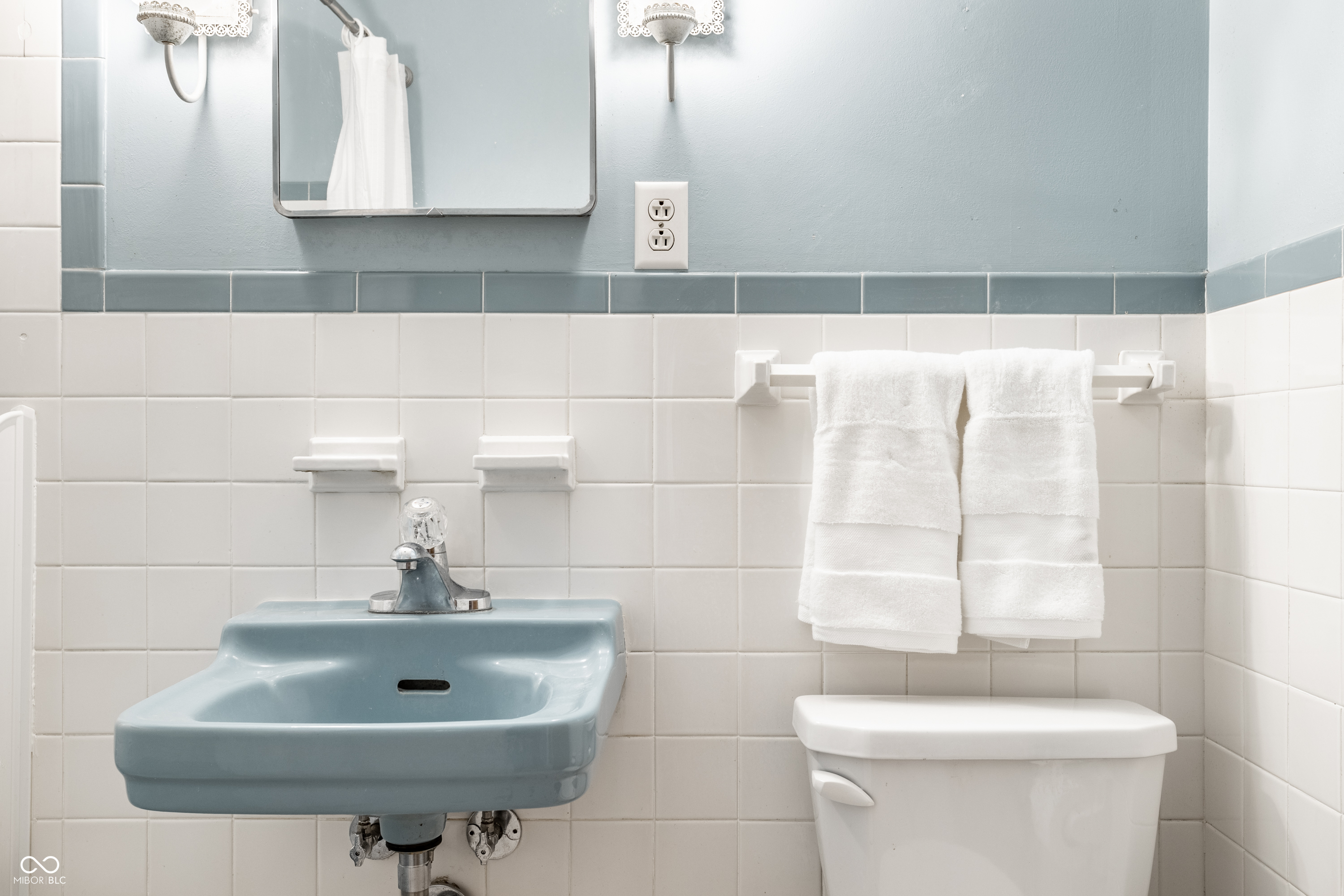 1321 Carroll White Drive