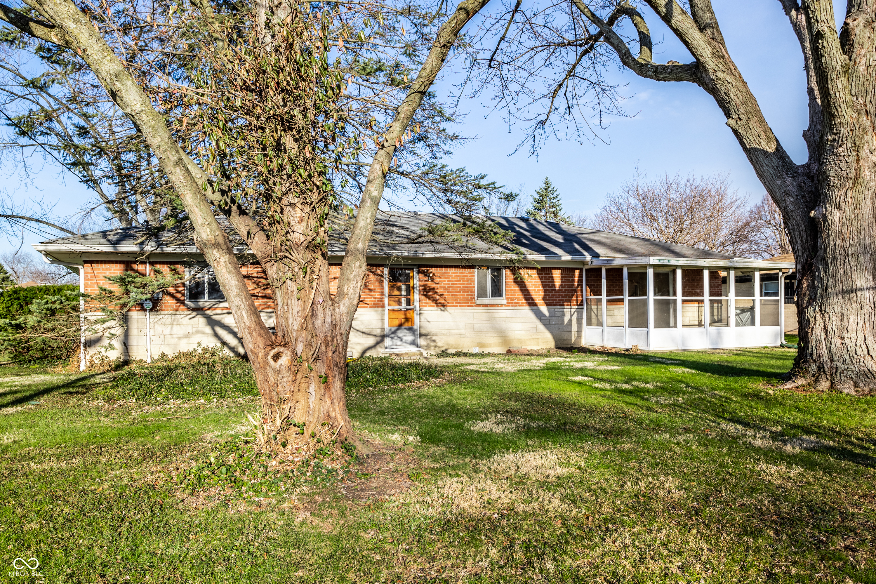 1321 Carroll White Drive