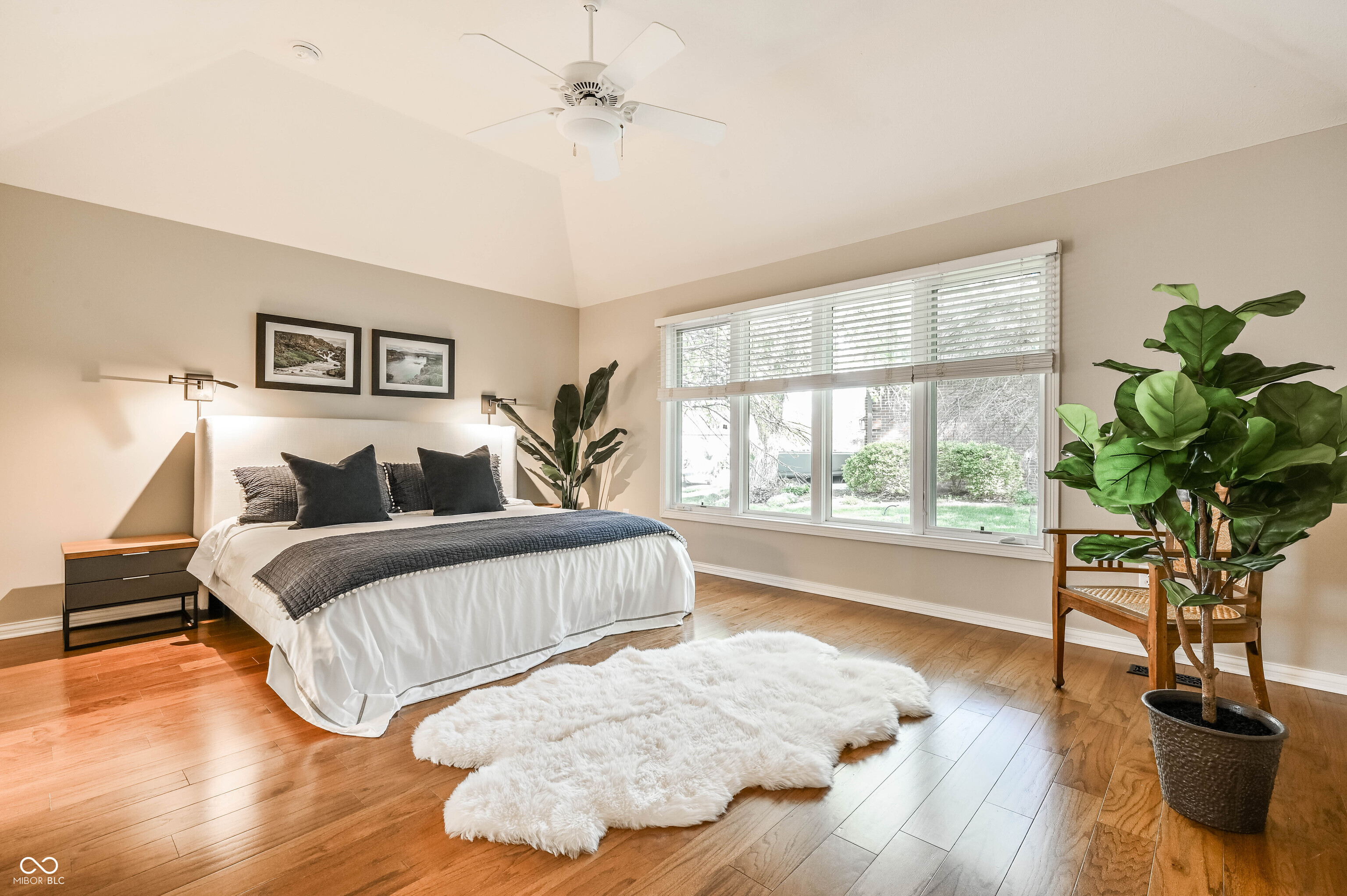 12344 St Armands Circle