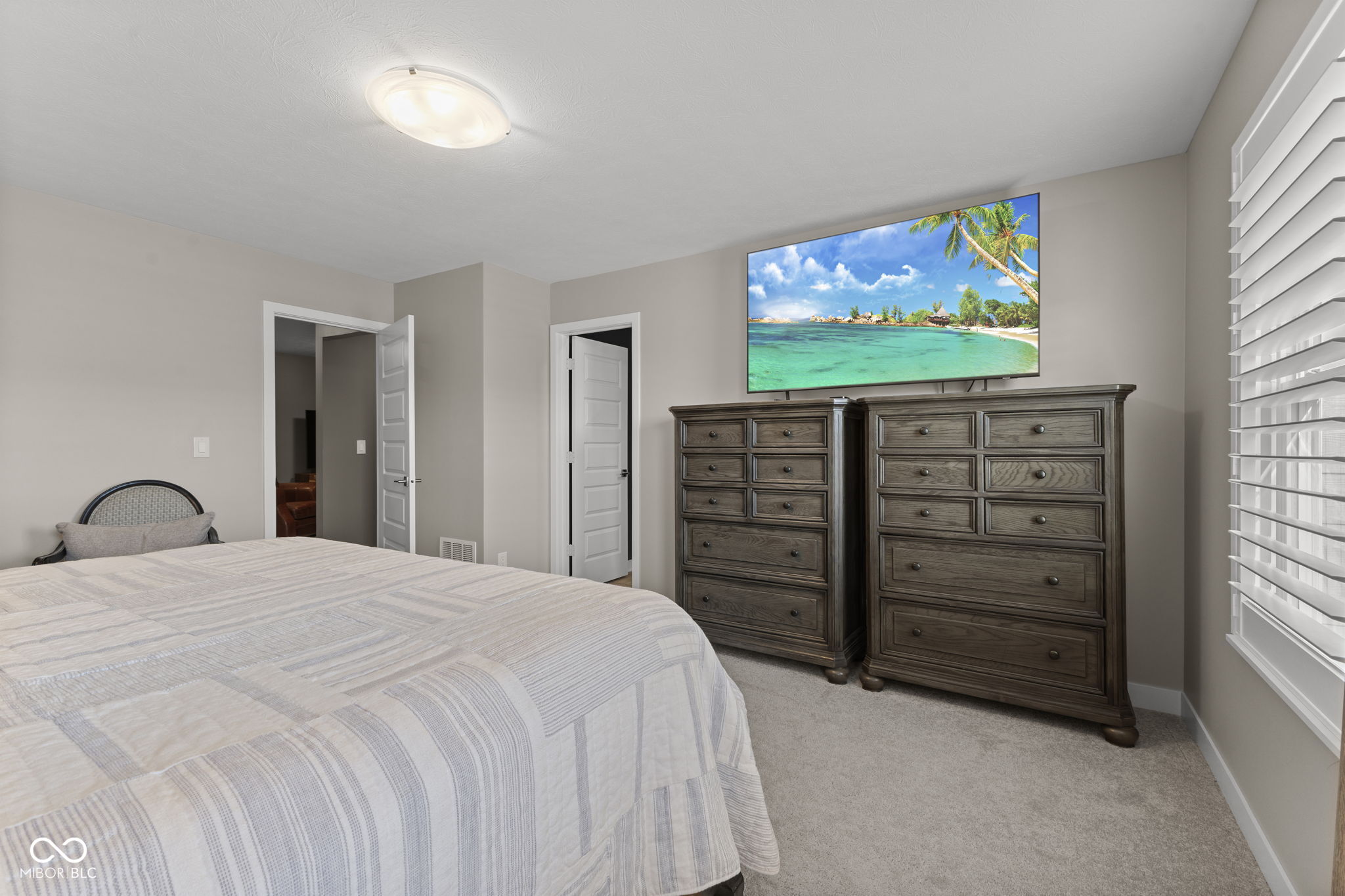 1756 W 171st Street W