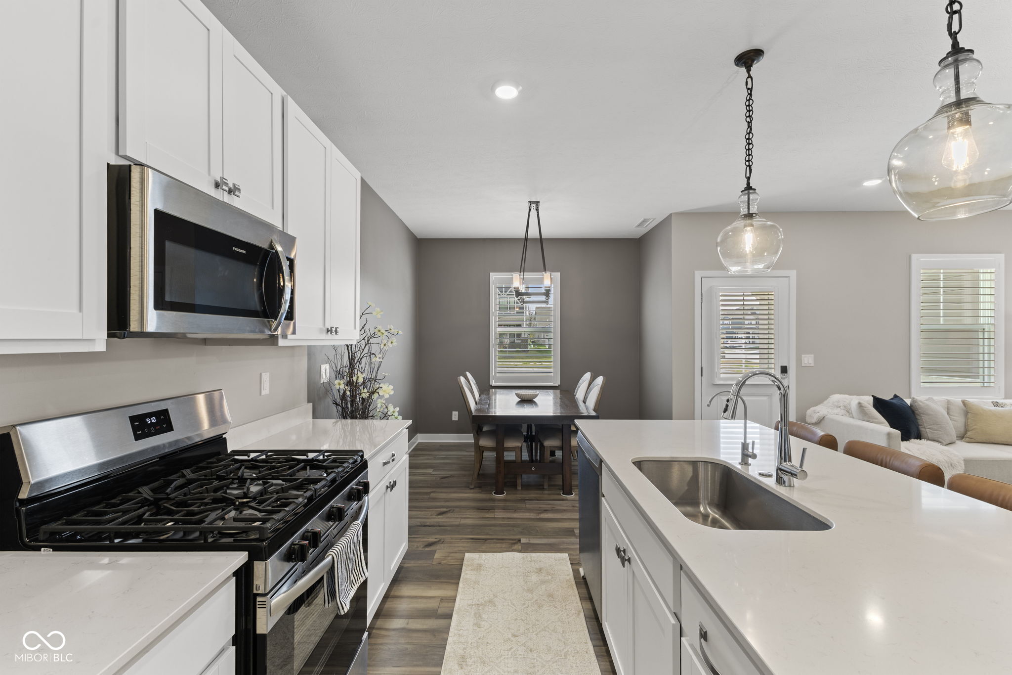 1756 W 171st Street W