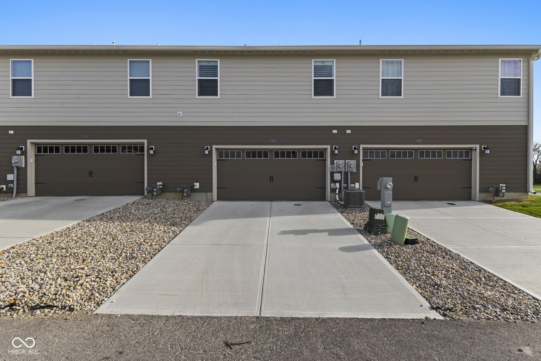 1756 W 171st Street W