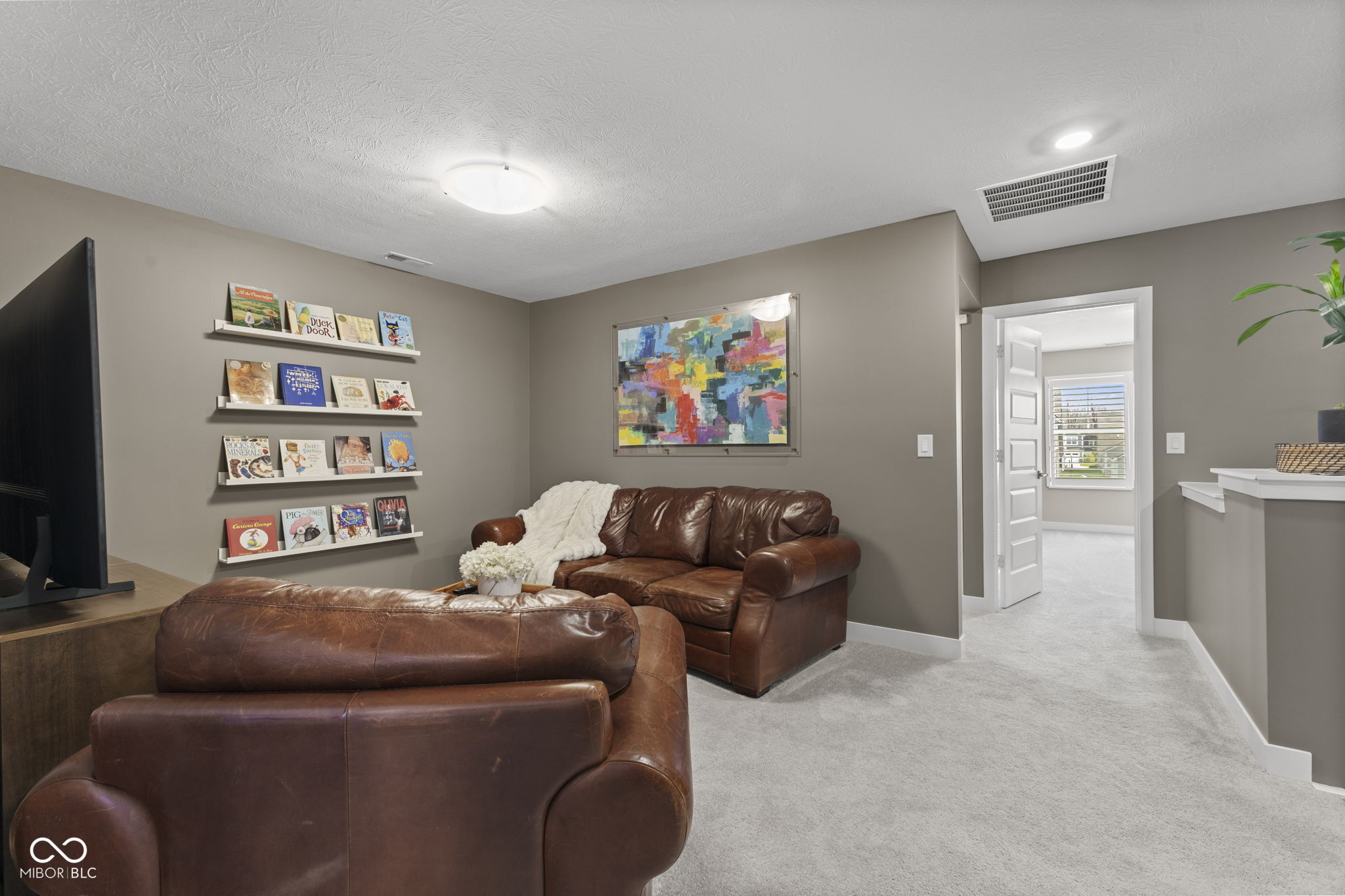 1756 W 171st Street W