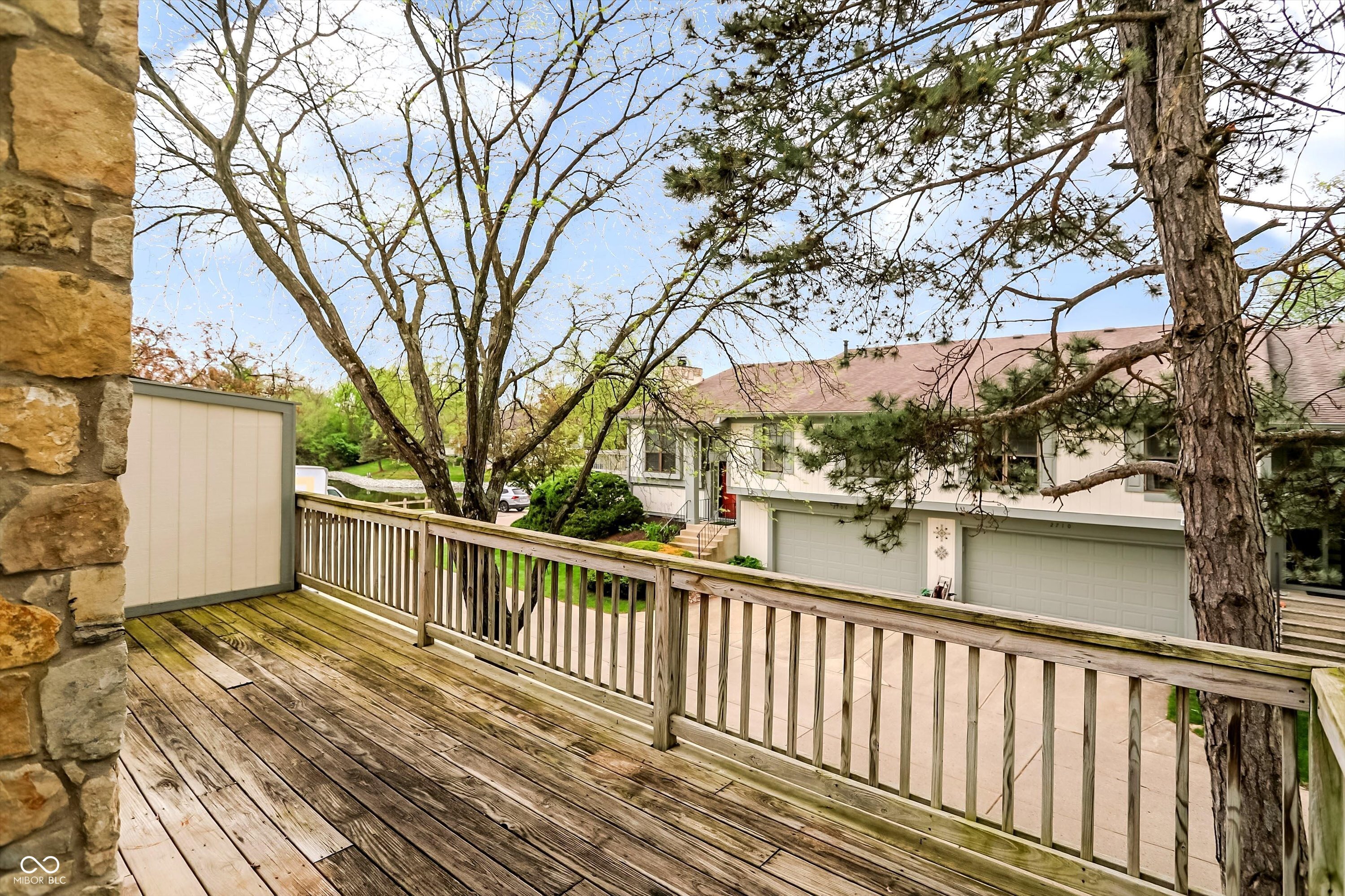 2684 Lakeshire Lane