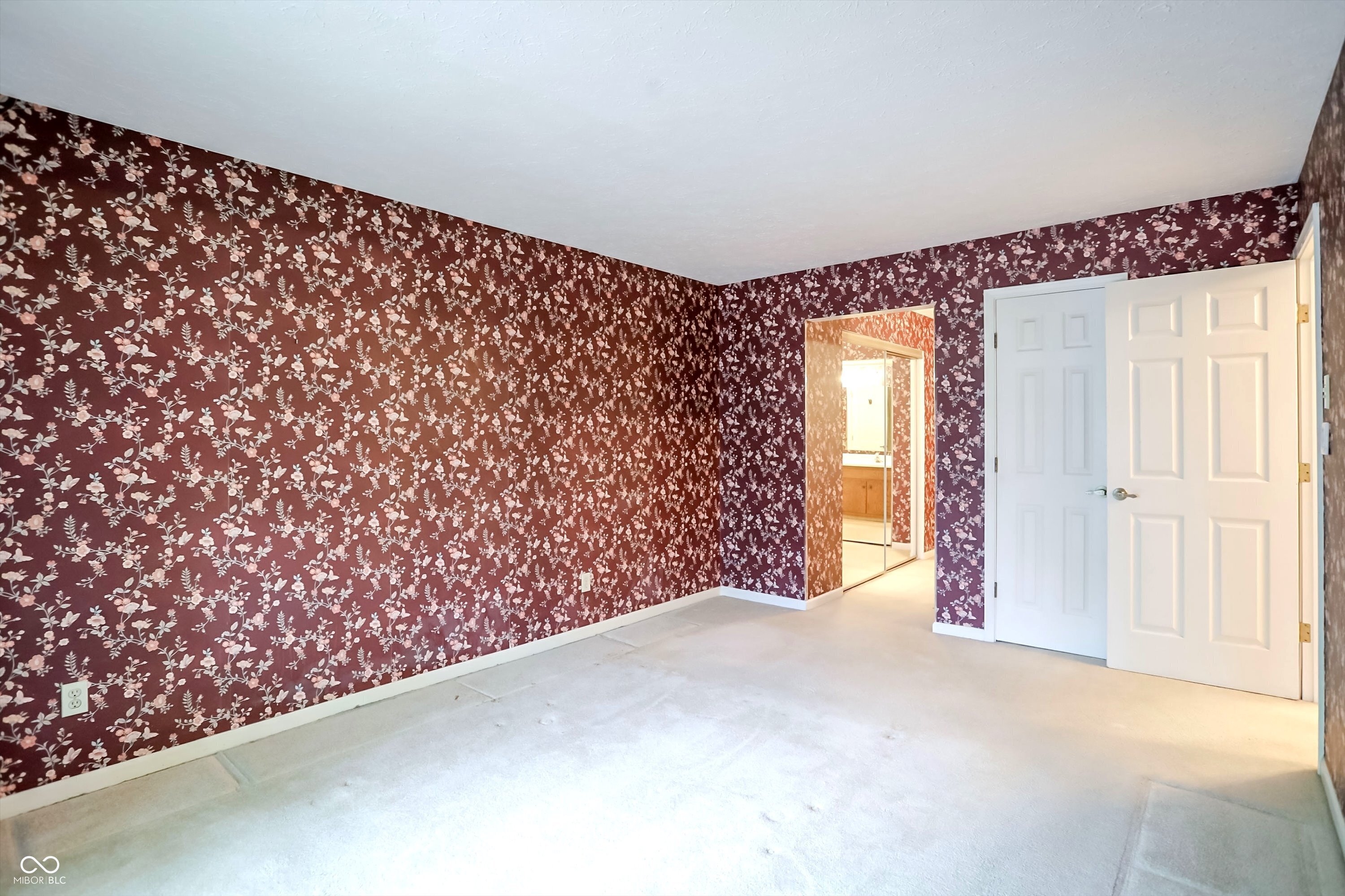 2684 Lakeshire Lane