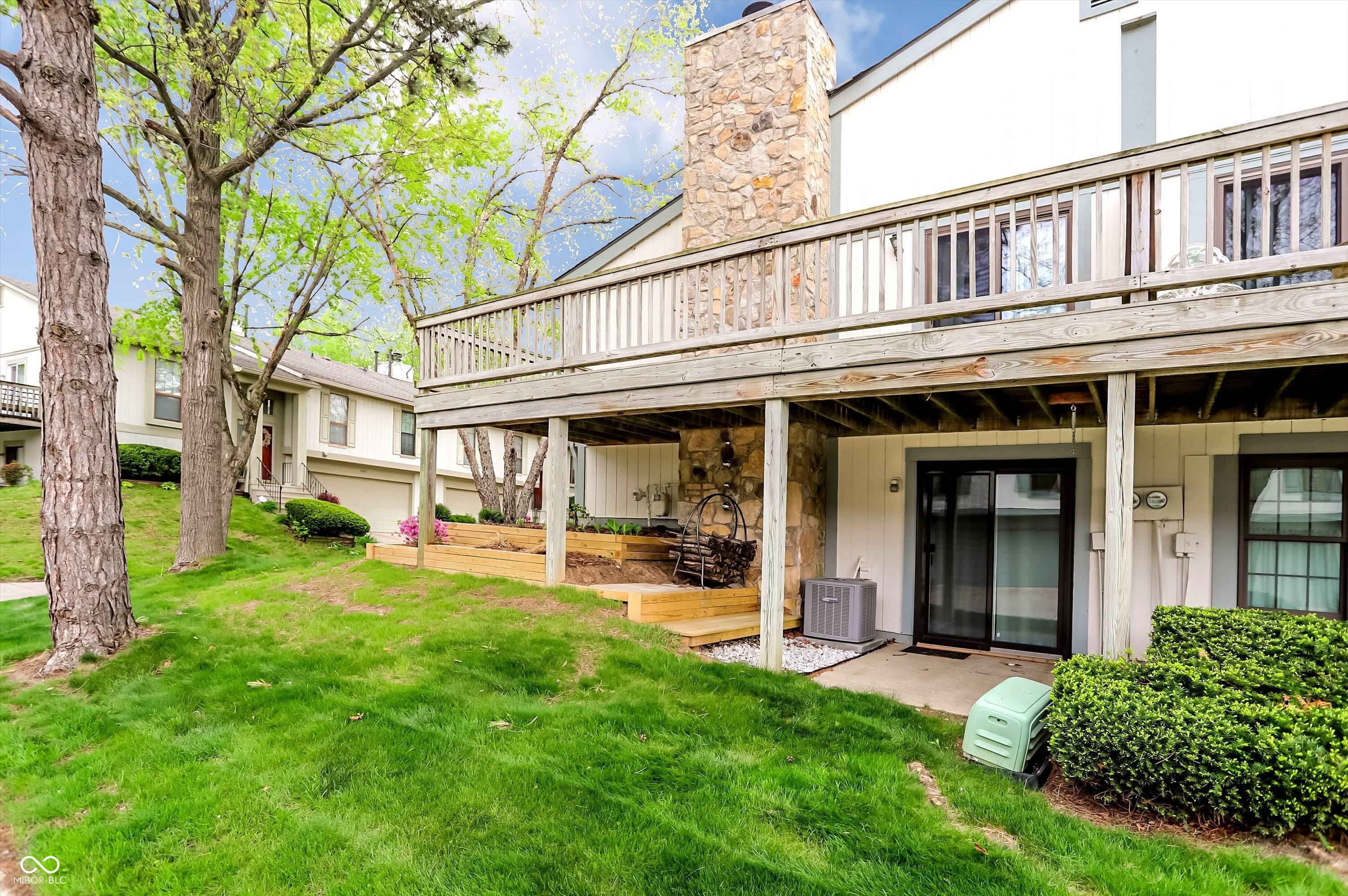 2684 Lakeshire Lane