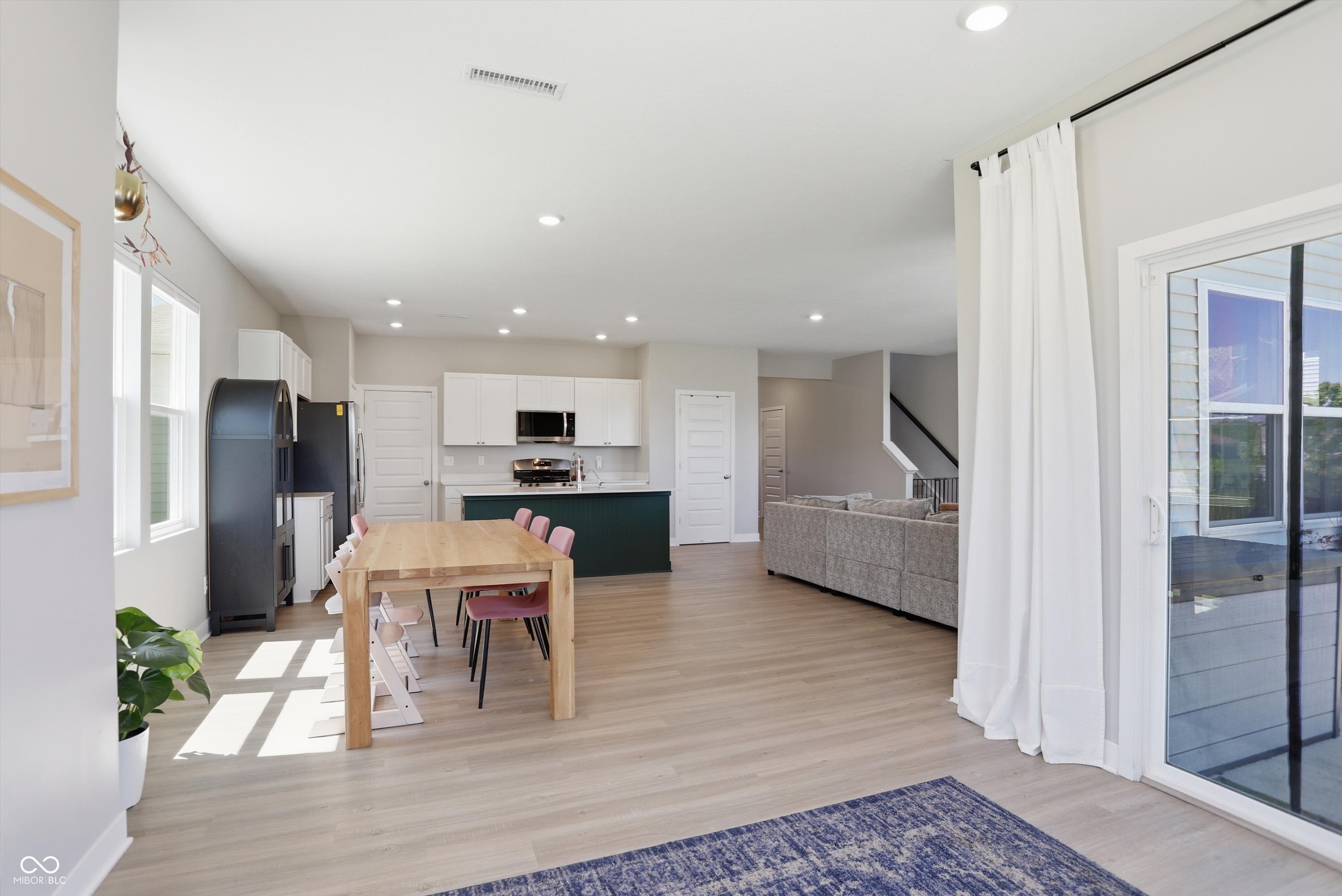 6914 Wolf Creek Court