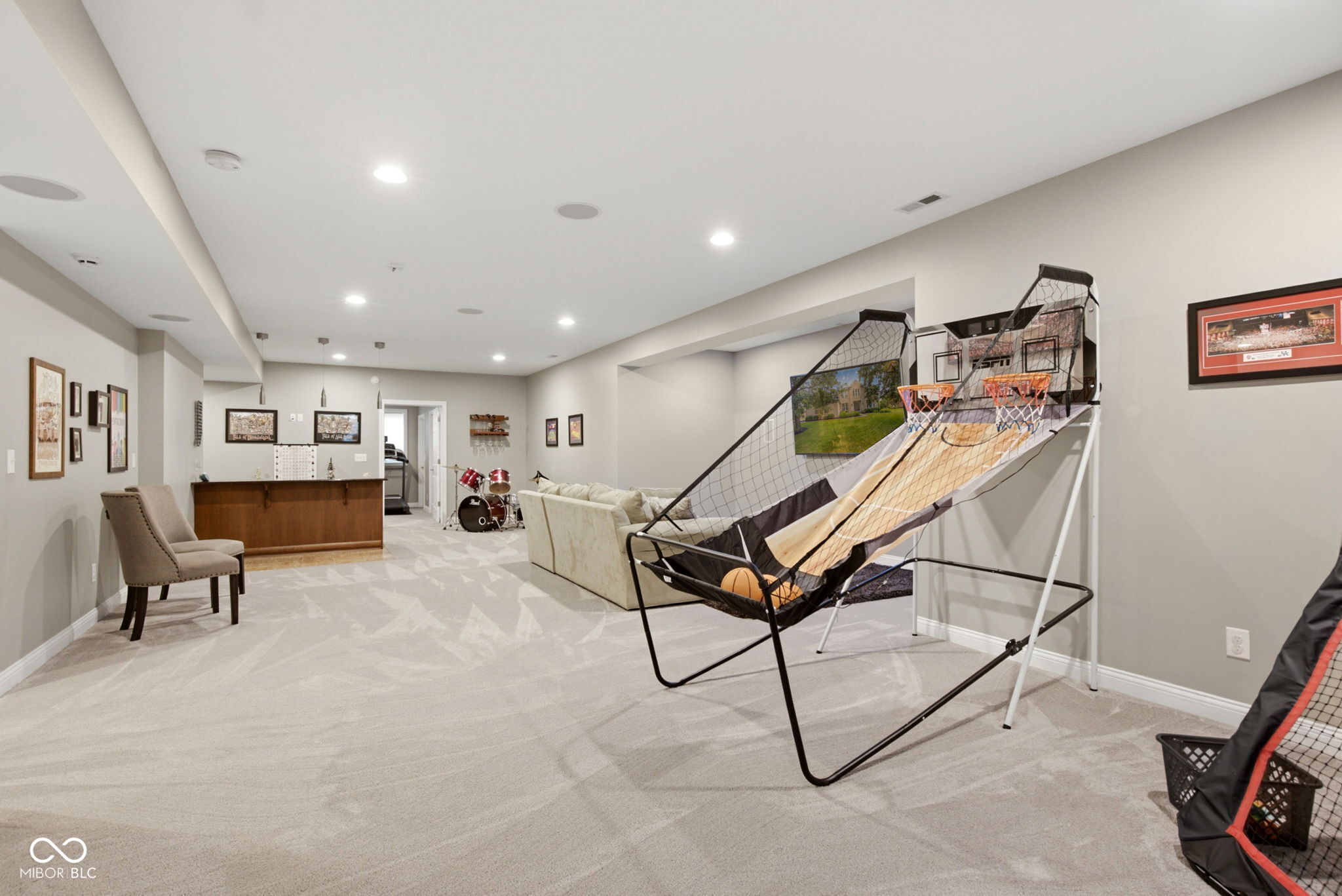13686 Monique Drive