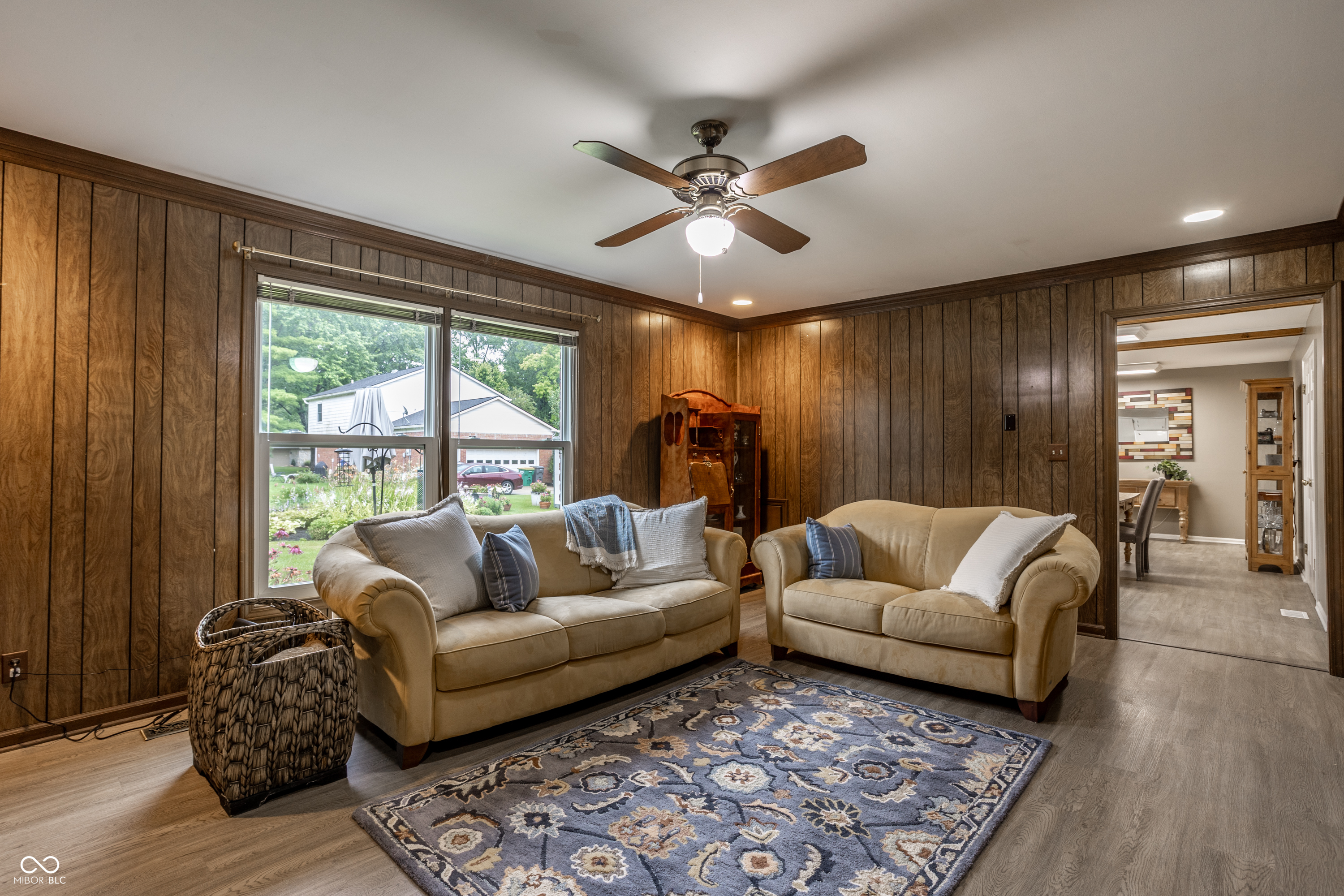 8805 Sawleaf Road
