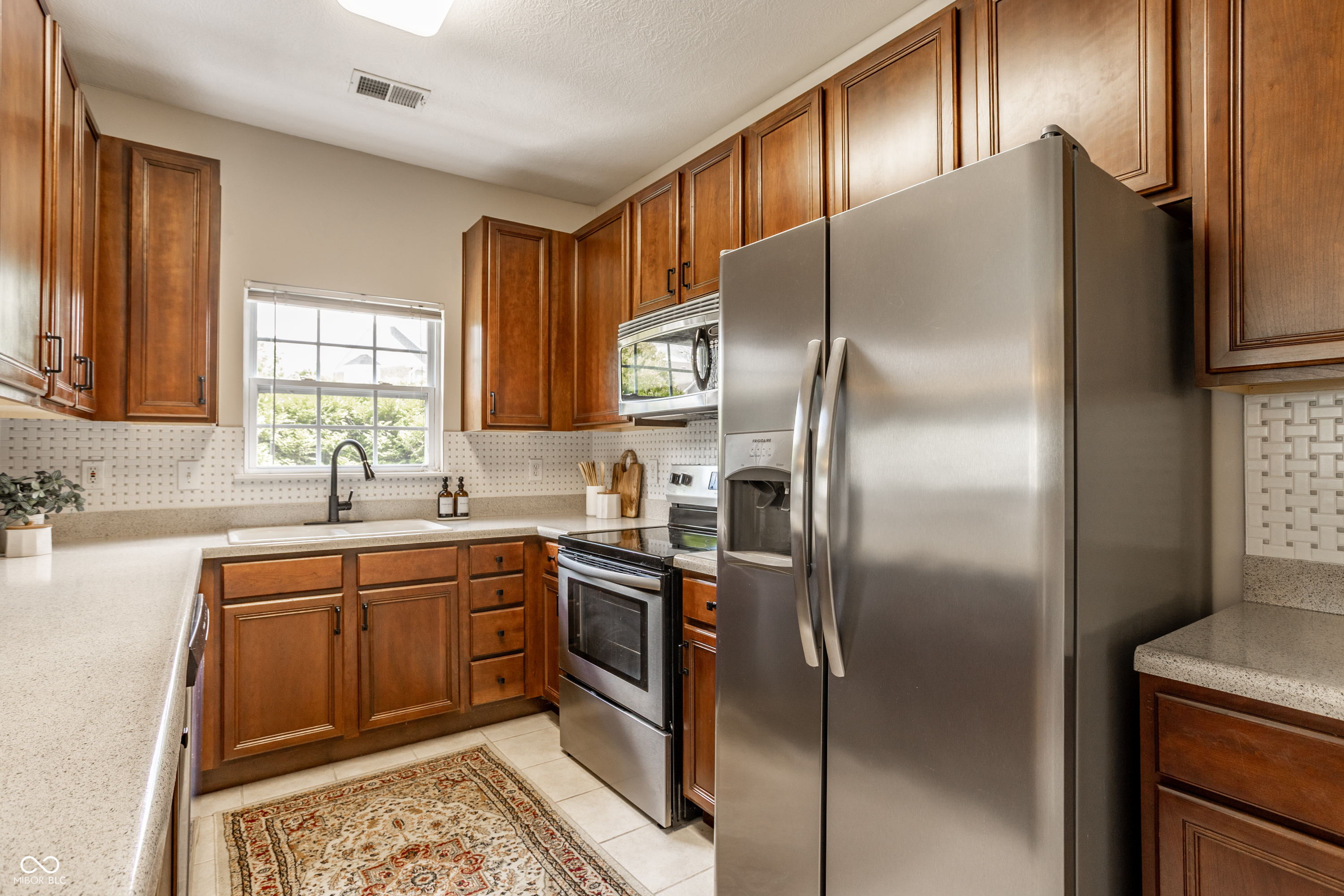 9681 Rialto Trail