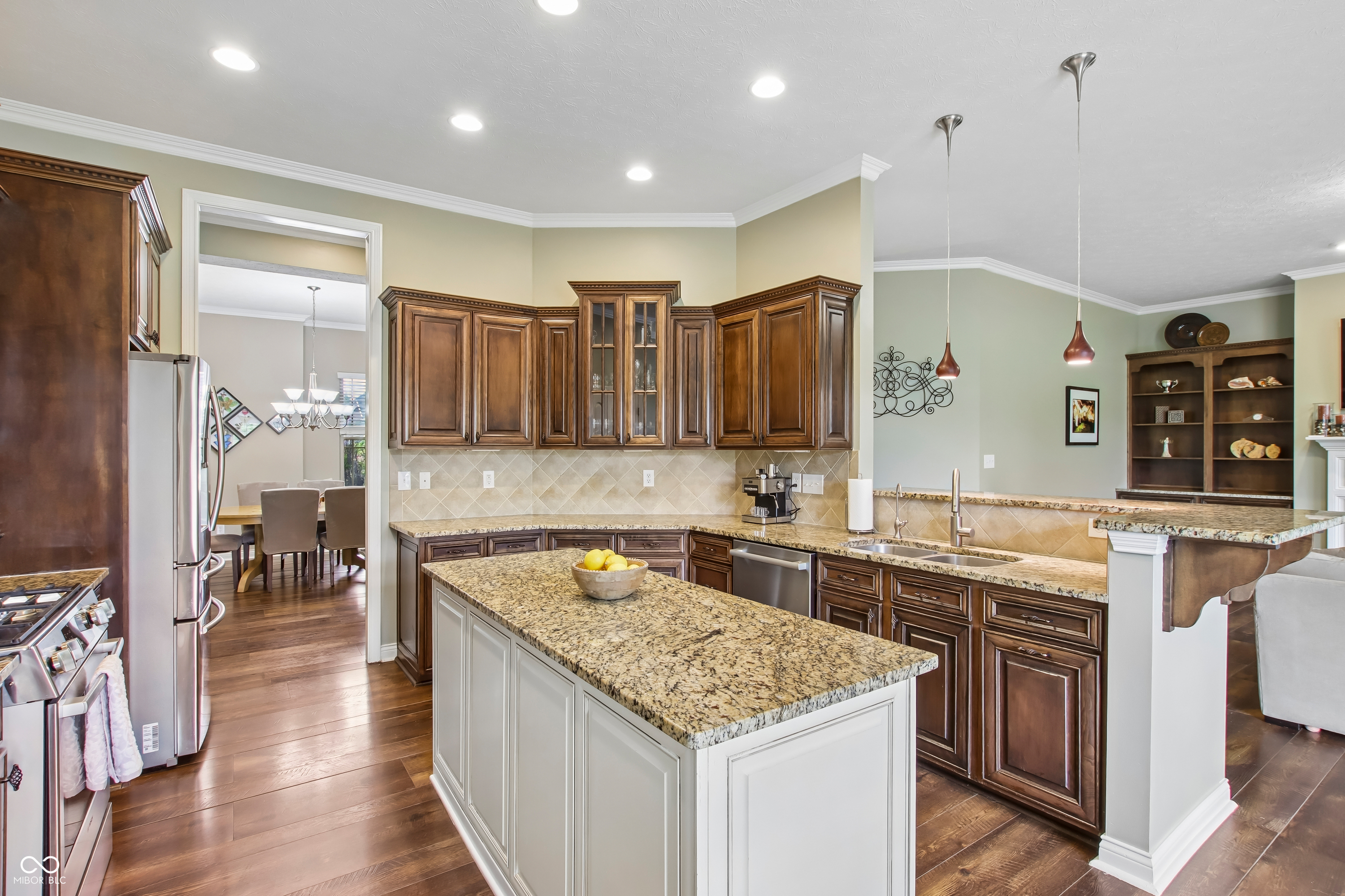 15480 Mission Hills Drive