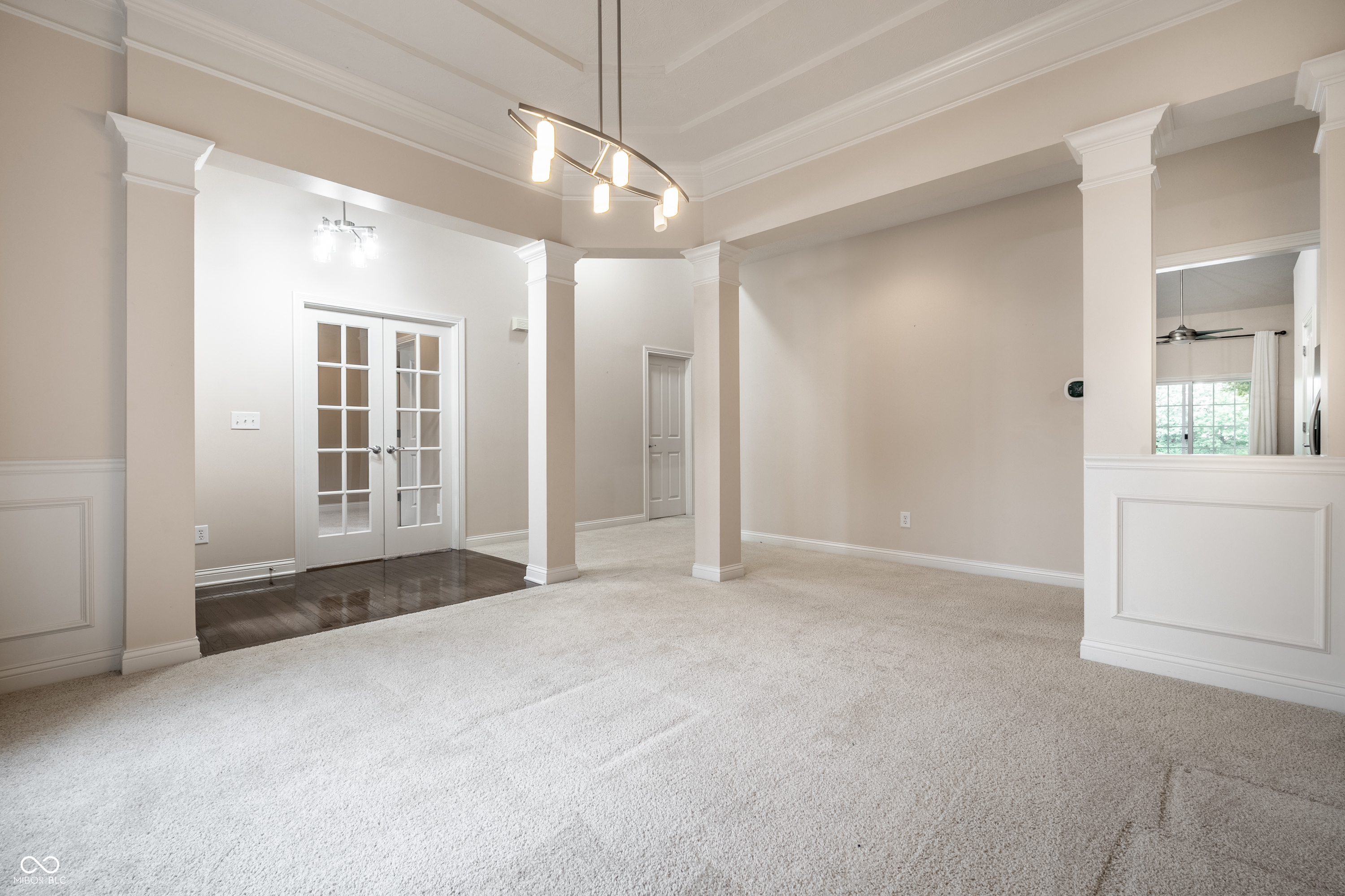 15471 Mission Hills Drive