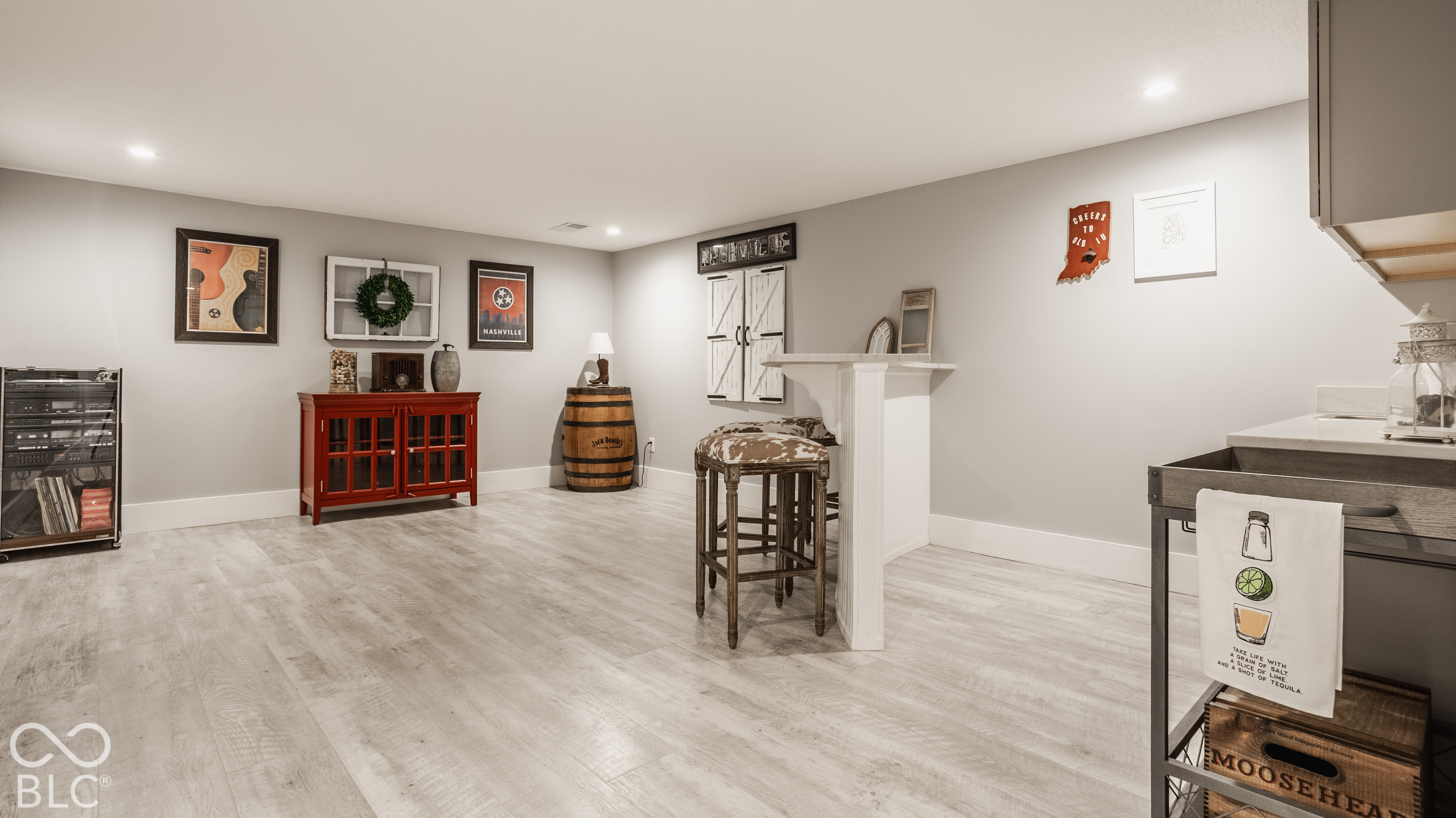 4555 Buckingham Court