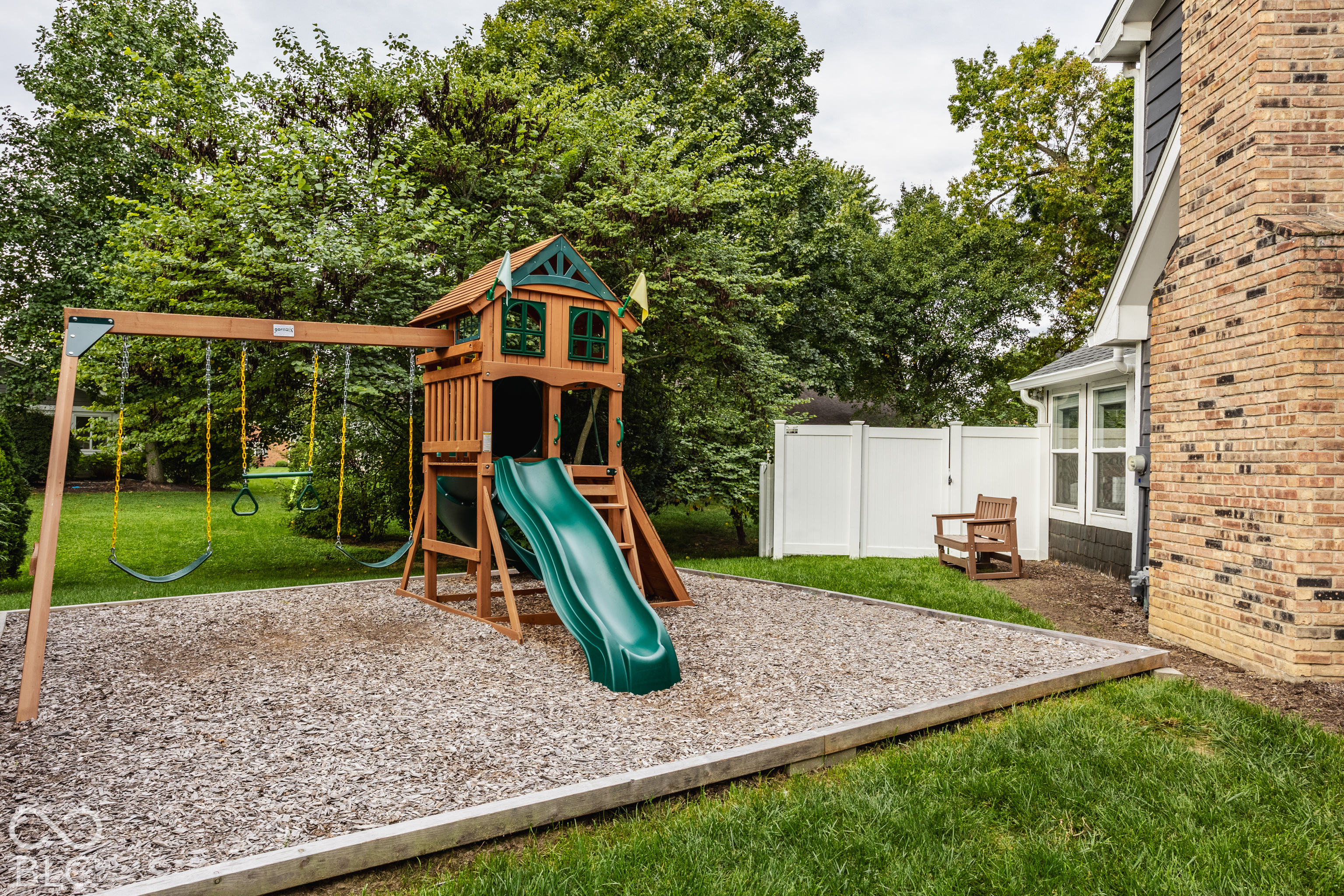 4555 Buckingham Court