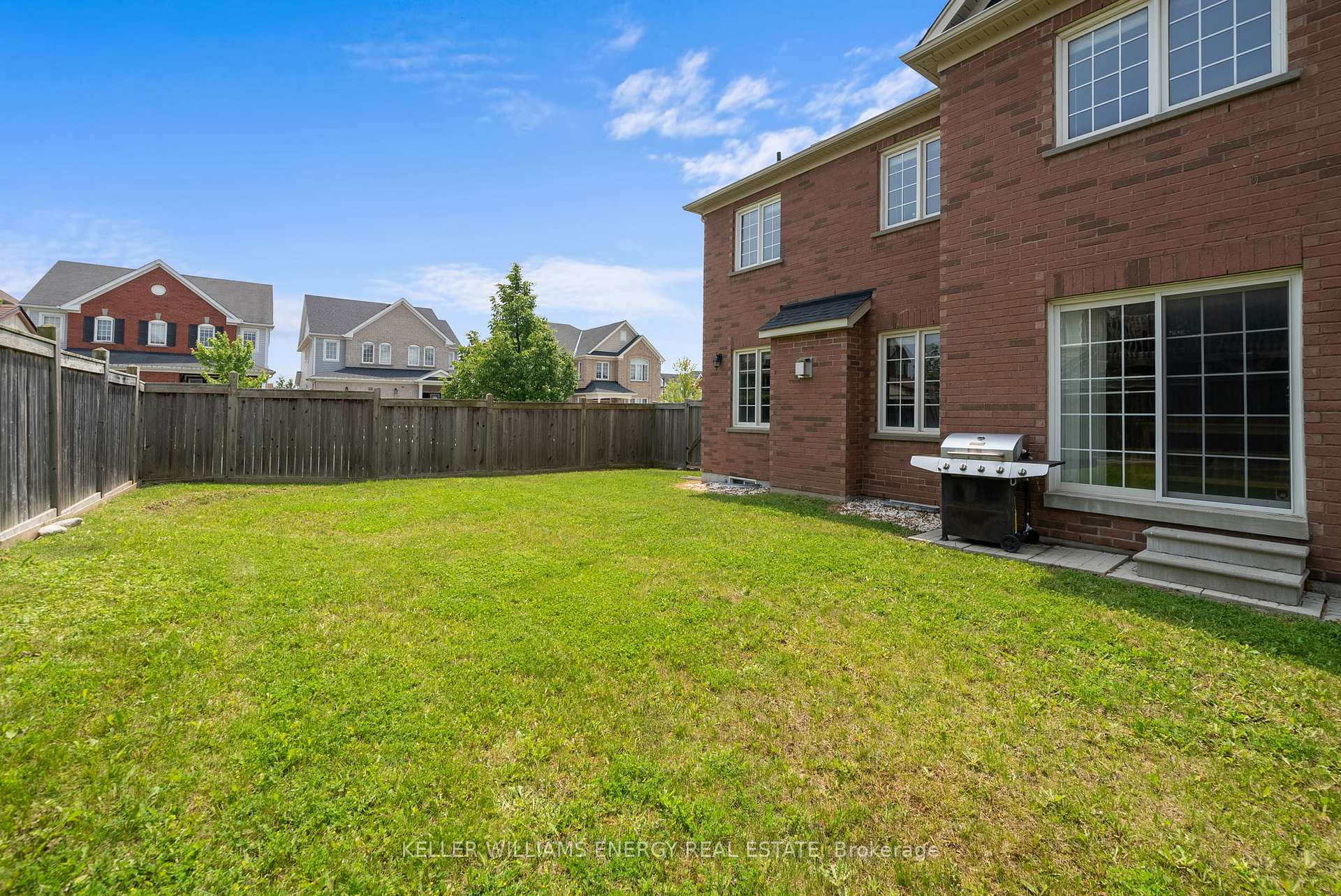 1995 Queensbury Drive
