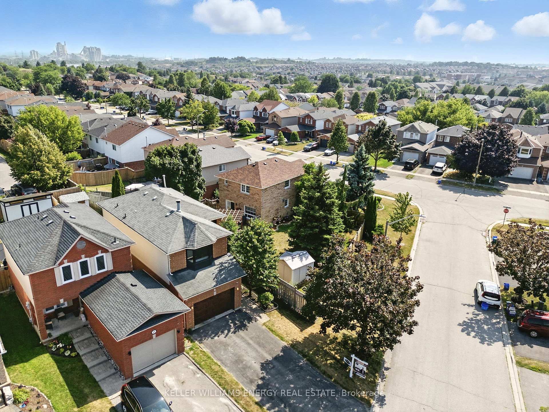 9 Glen Ray Court