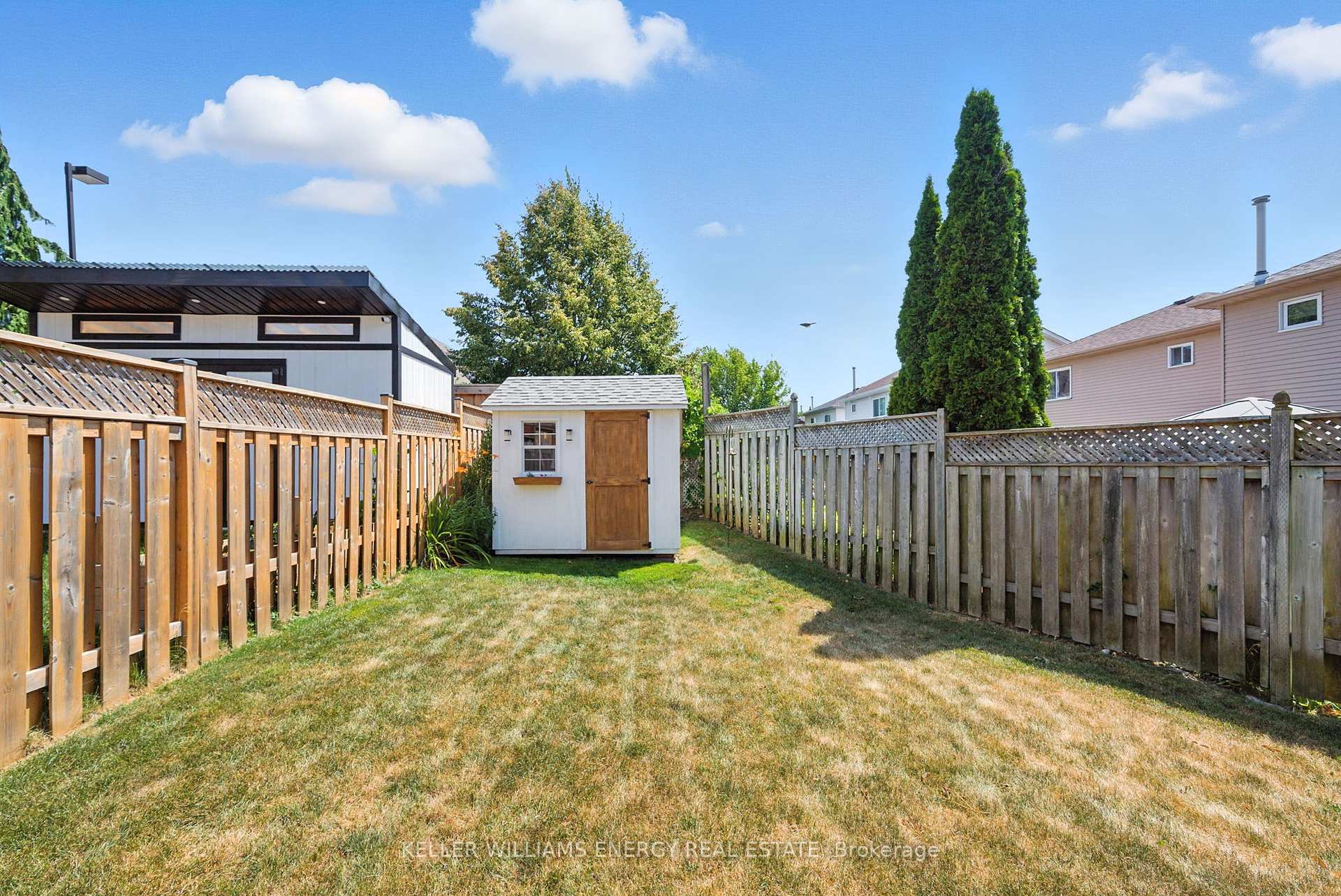 9 Glen Ray Court