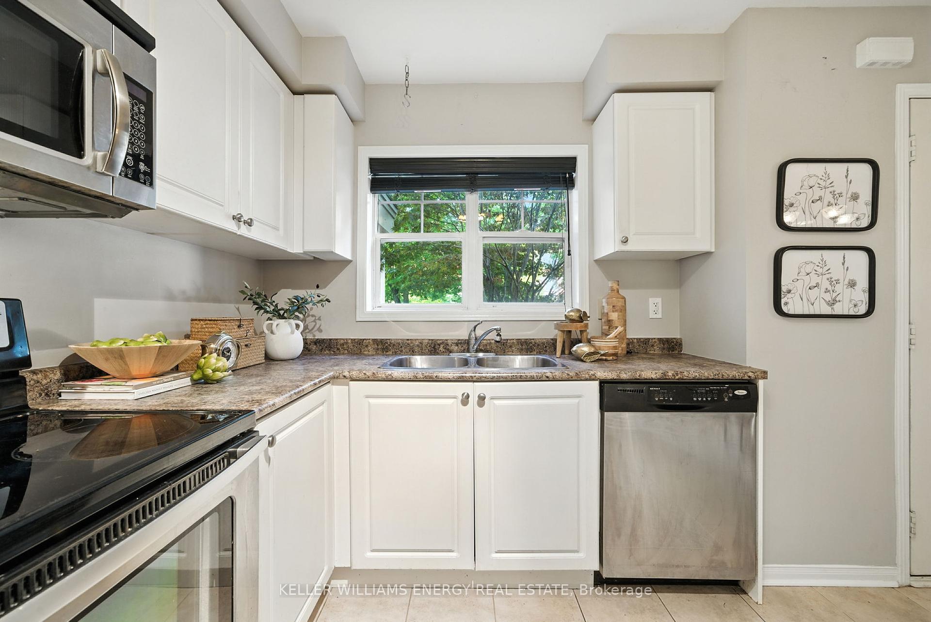 96 Port Union Road, Toronto E10