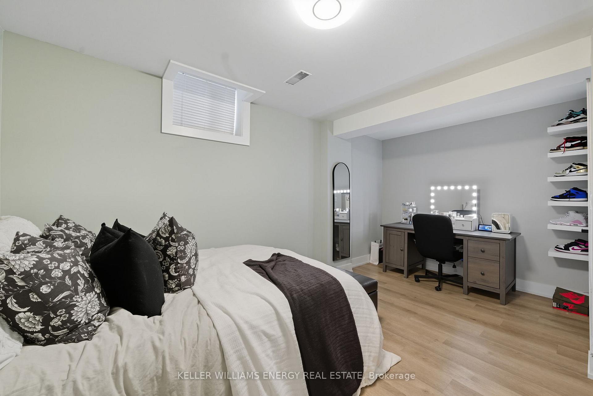 7 Mccorkell Street