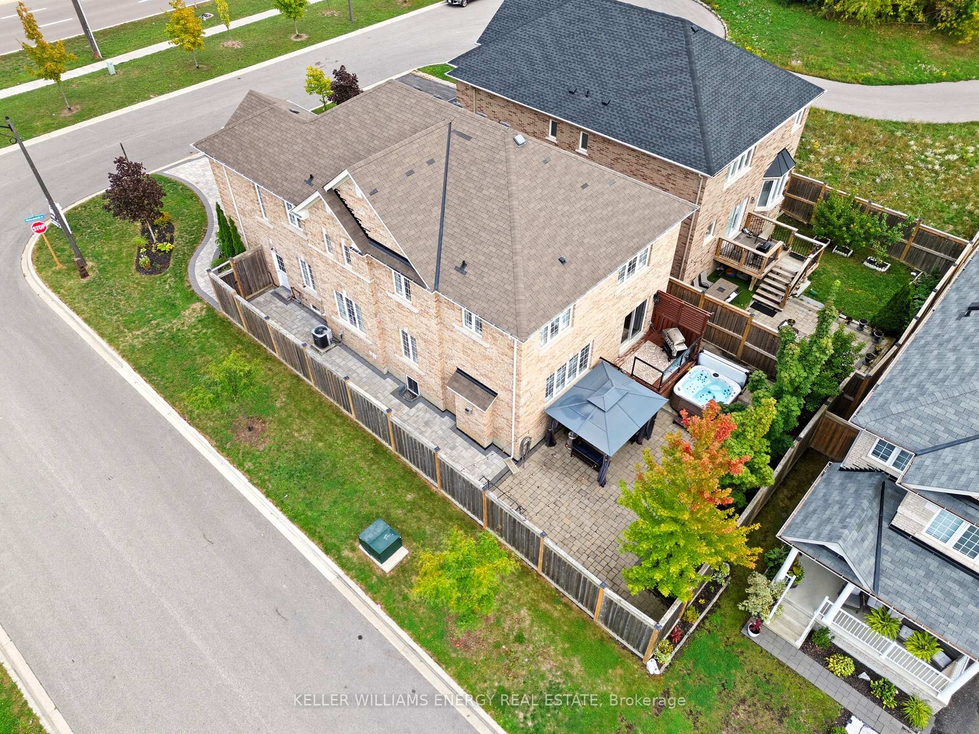906 Wrenwood Drive