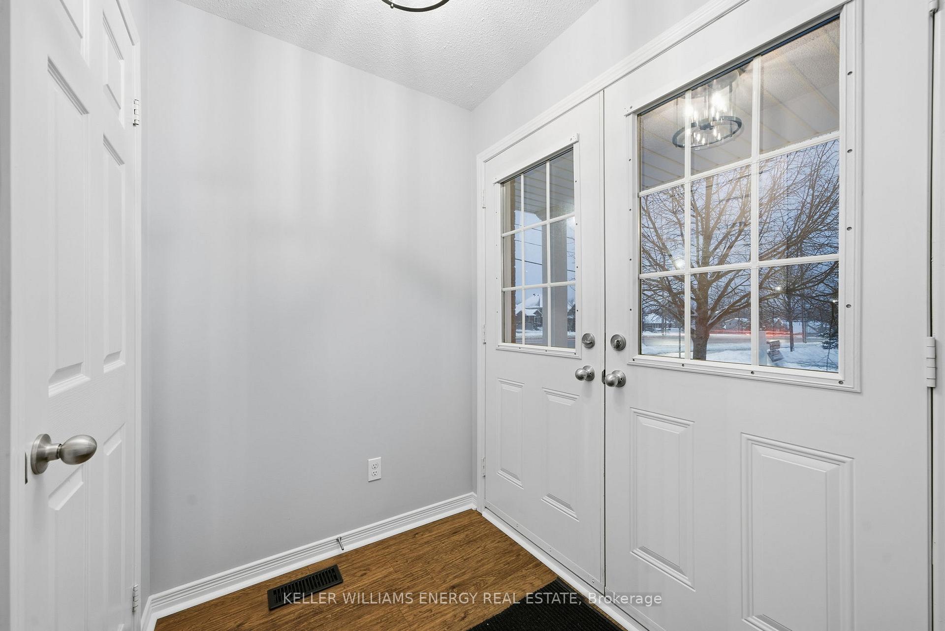 1280 Harmony Road N 1