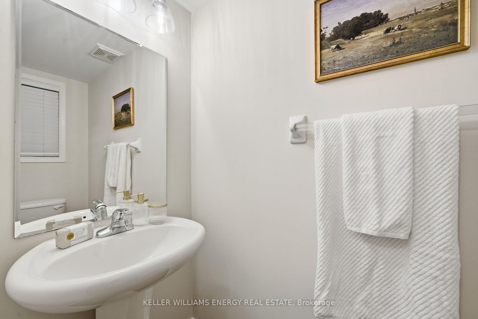 1280 Harmony Road N 2