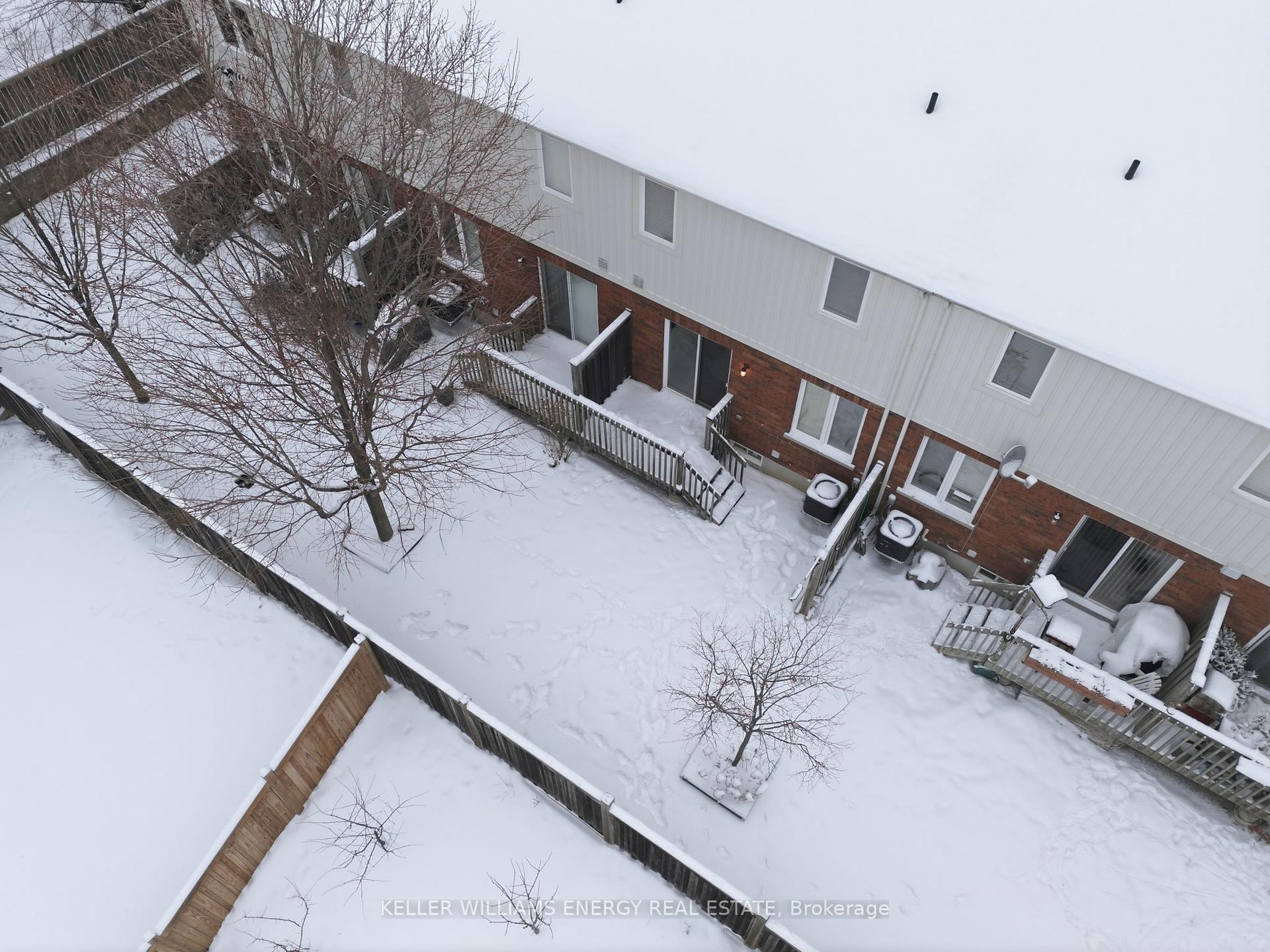 1280 Harmony Road N 17